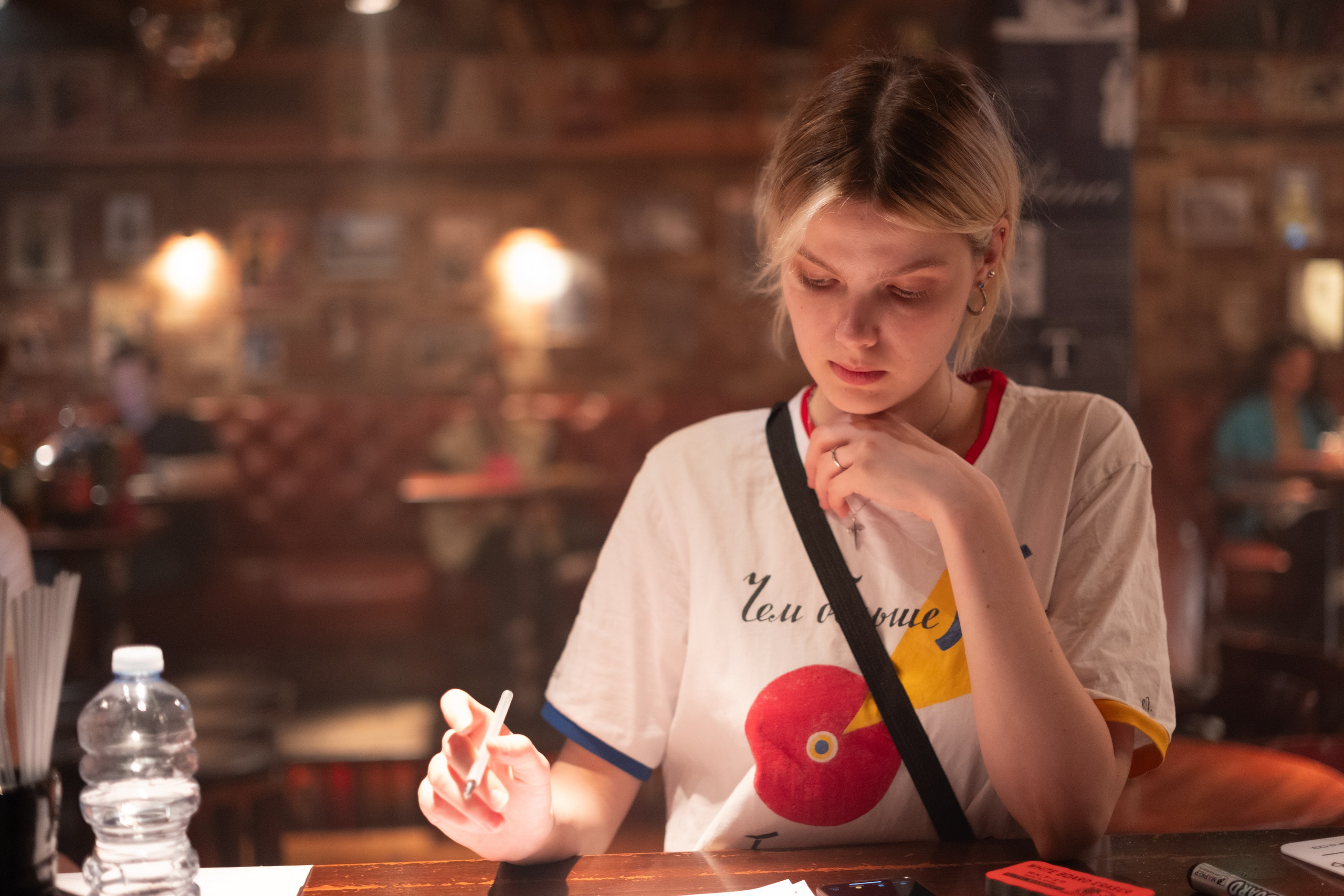 Геннадий должен умереть. Кристина — портретный фотограф