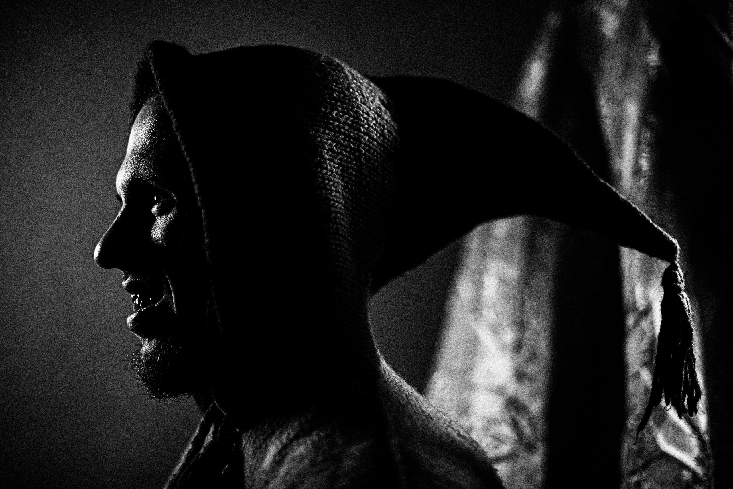 Блаженное средневековье. Черно-белый фотограф Дмитрий Пчелкин