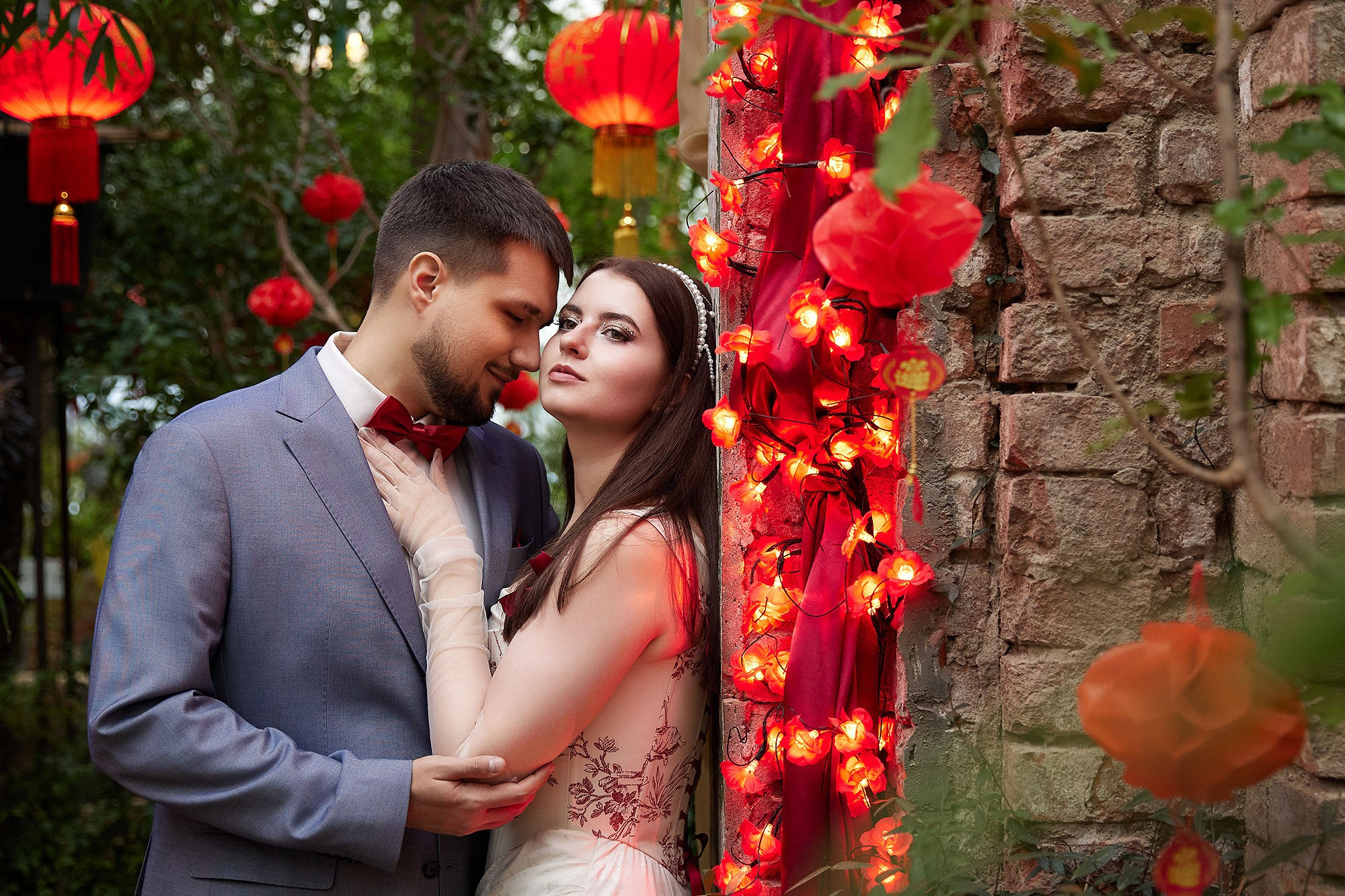 Прогулка, фотосессия жениха и невесты. Свадебная съемка. Фотограф в Москве Валерий Боцман