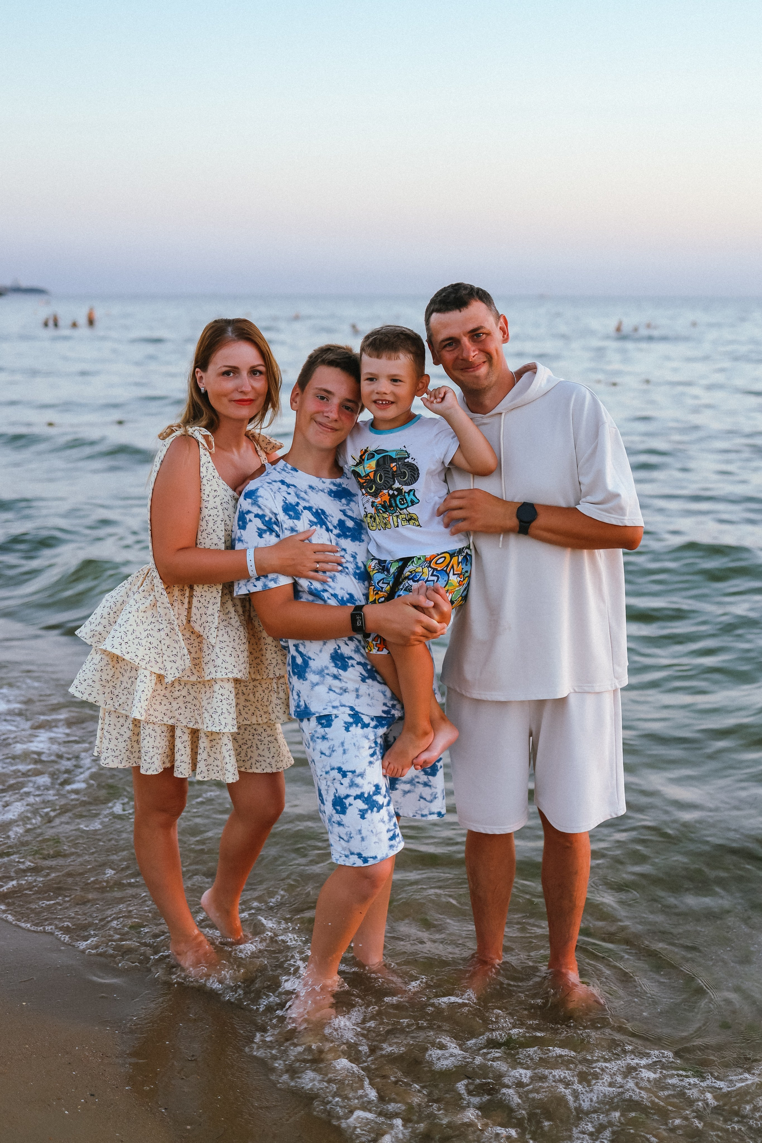 Лариса. Главная