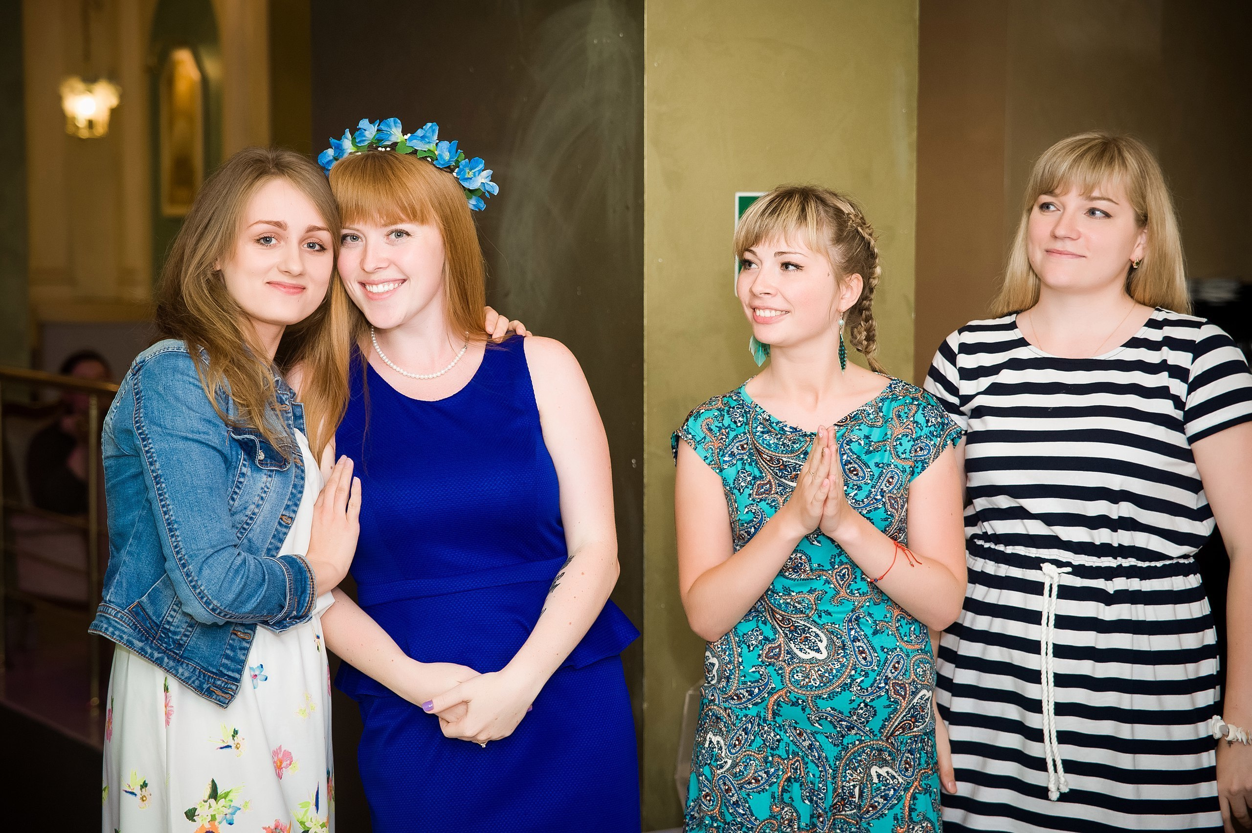 Корпоратив. Завтрак в платьях