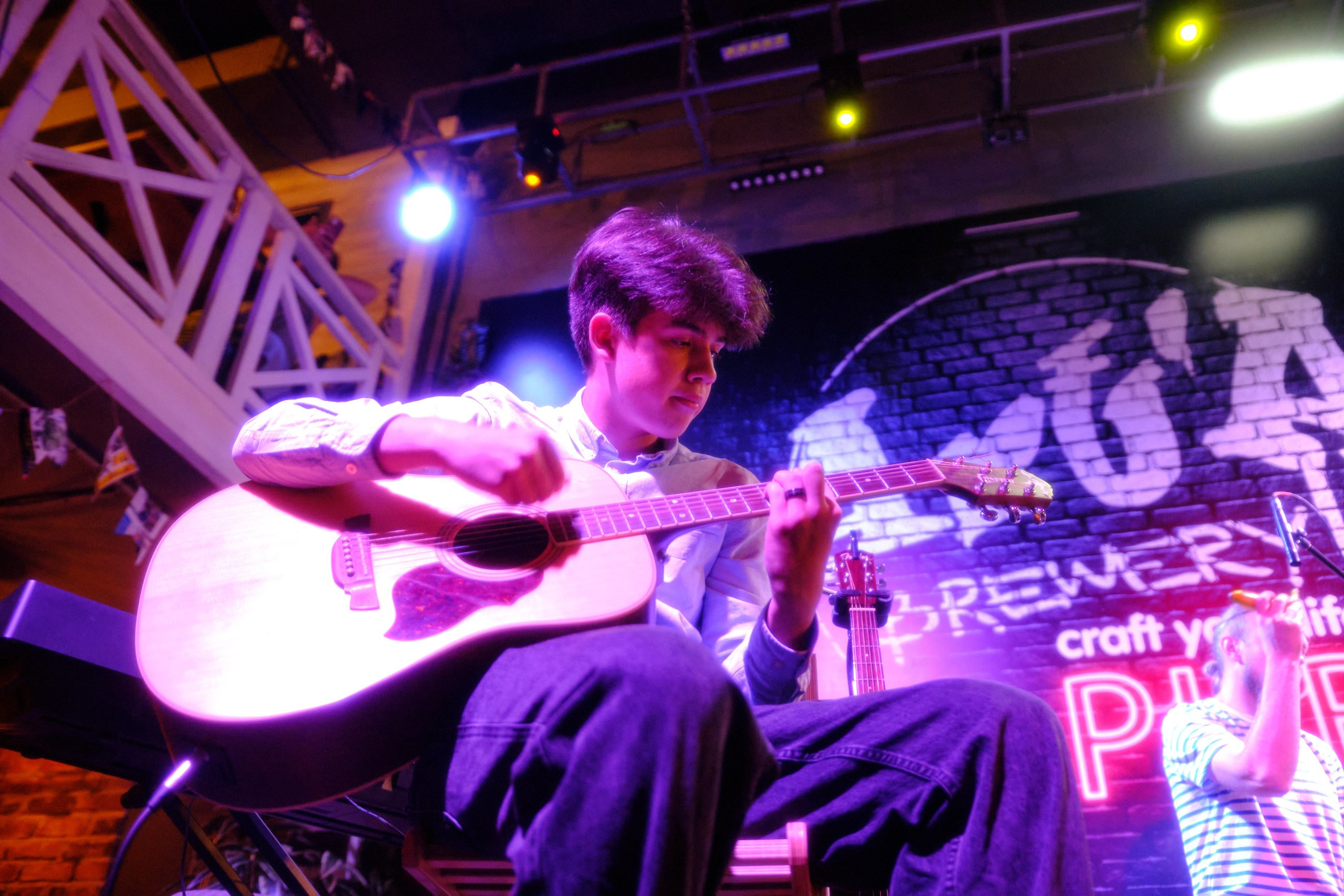 ArtaPub. Антон Ив