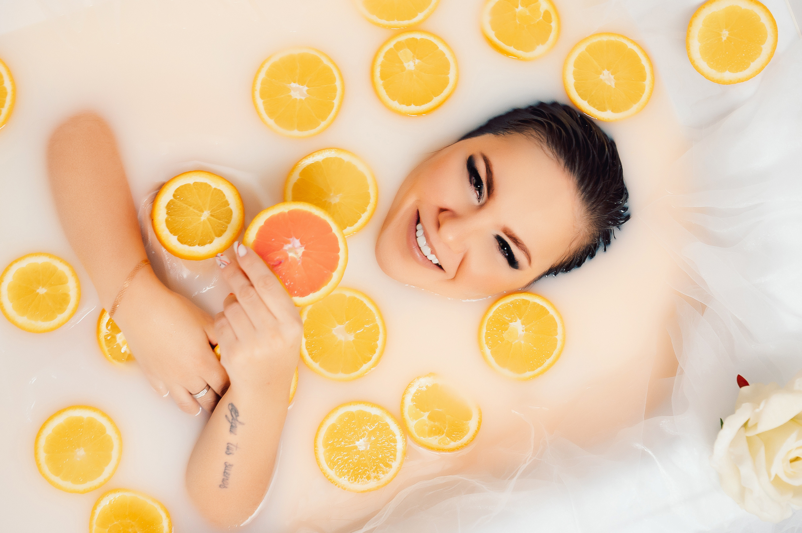 Молоко. Фотограф в Нефтеюганске Мила Аксёнкина