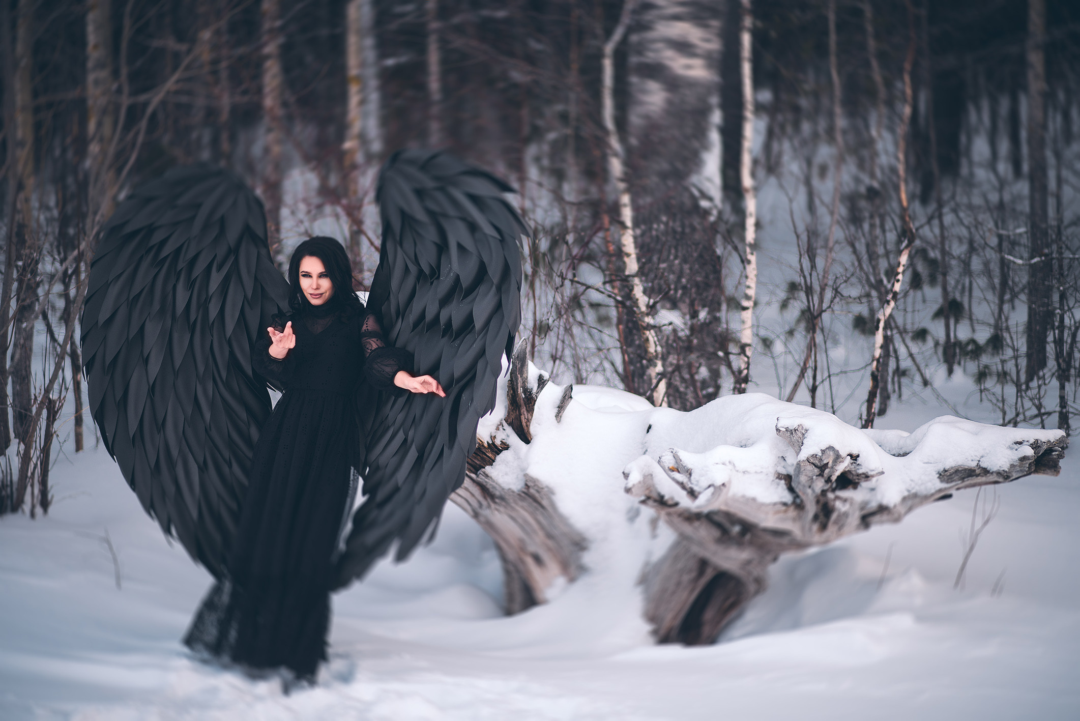 снег черные крылья зима красивая женщина