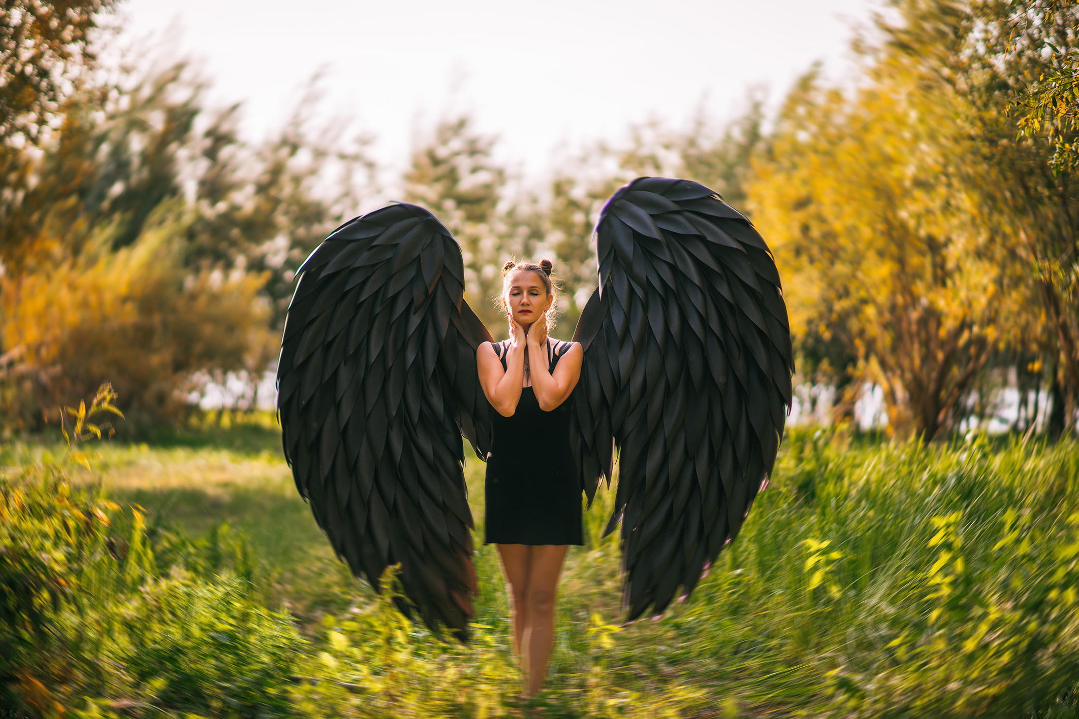 ангельская красота демонического образа