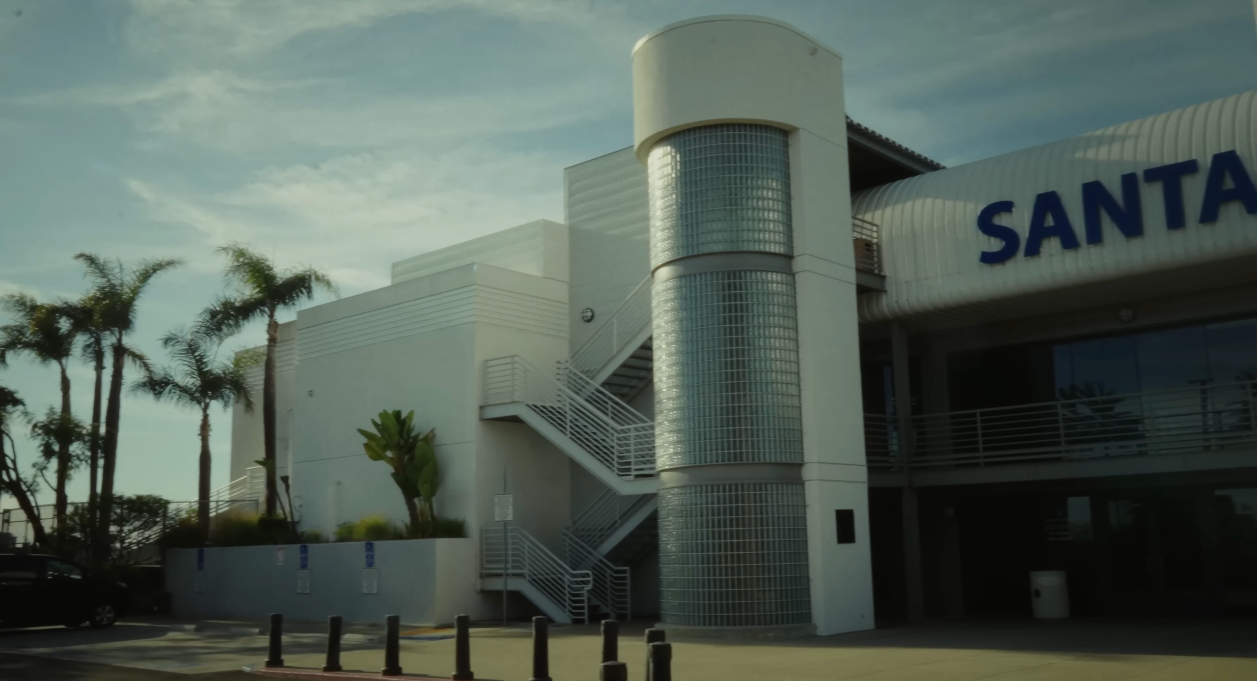 My transformation or how I became homeless in the USA. Tokcolor