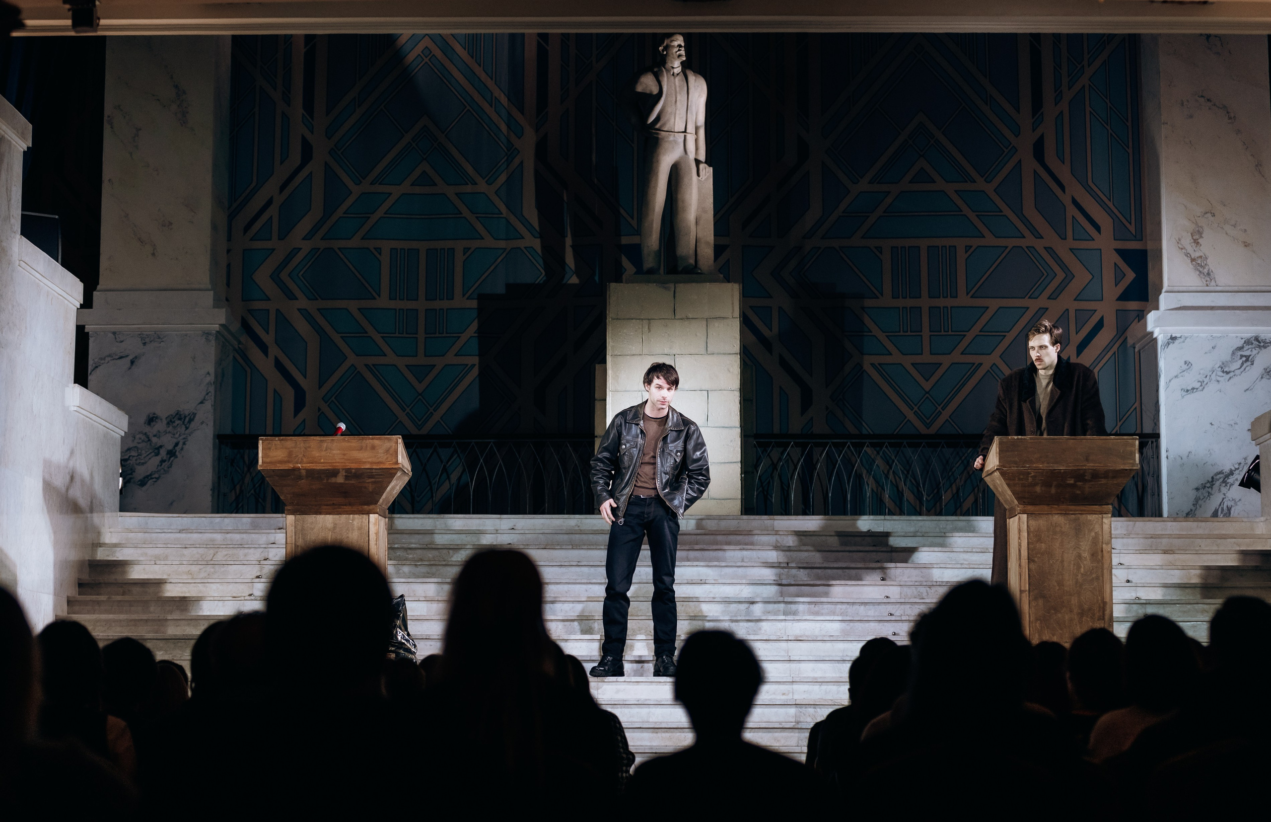 «Ленин из Ревды» в Балтийском доме. Фотограф Виктория Дунаевская в Санкт Петербурге