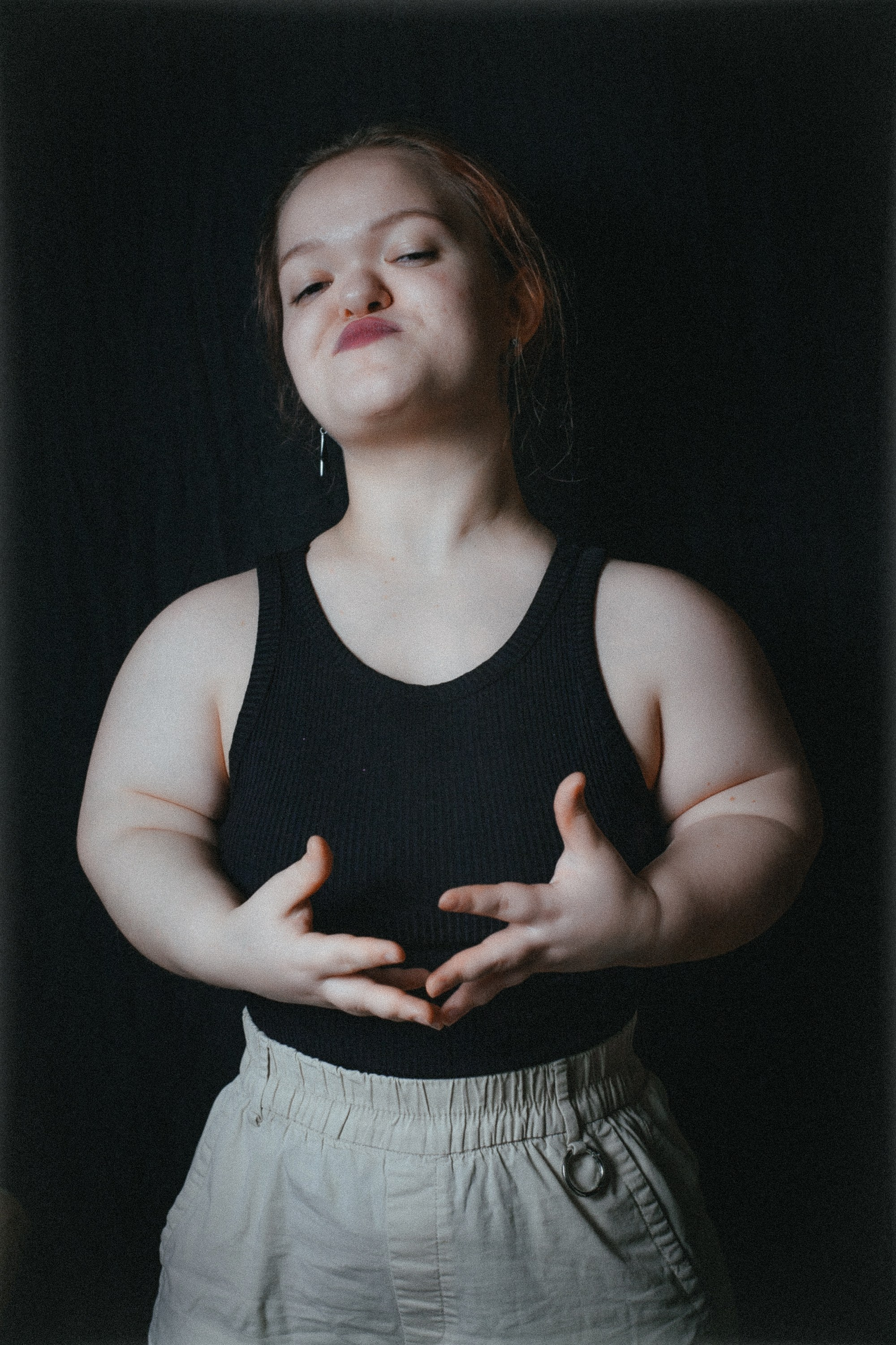 Вика. Домашняя студия. RawCat. Портретная фотография Екатеринбург