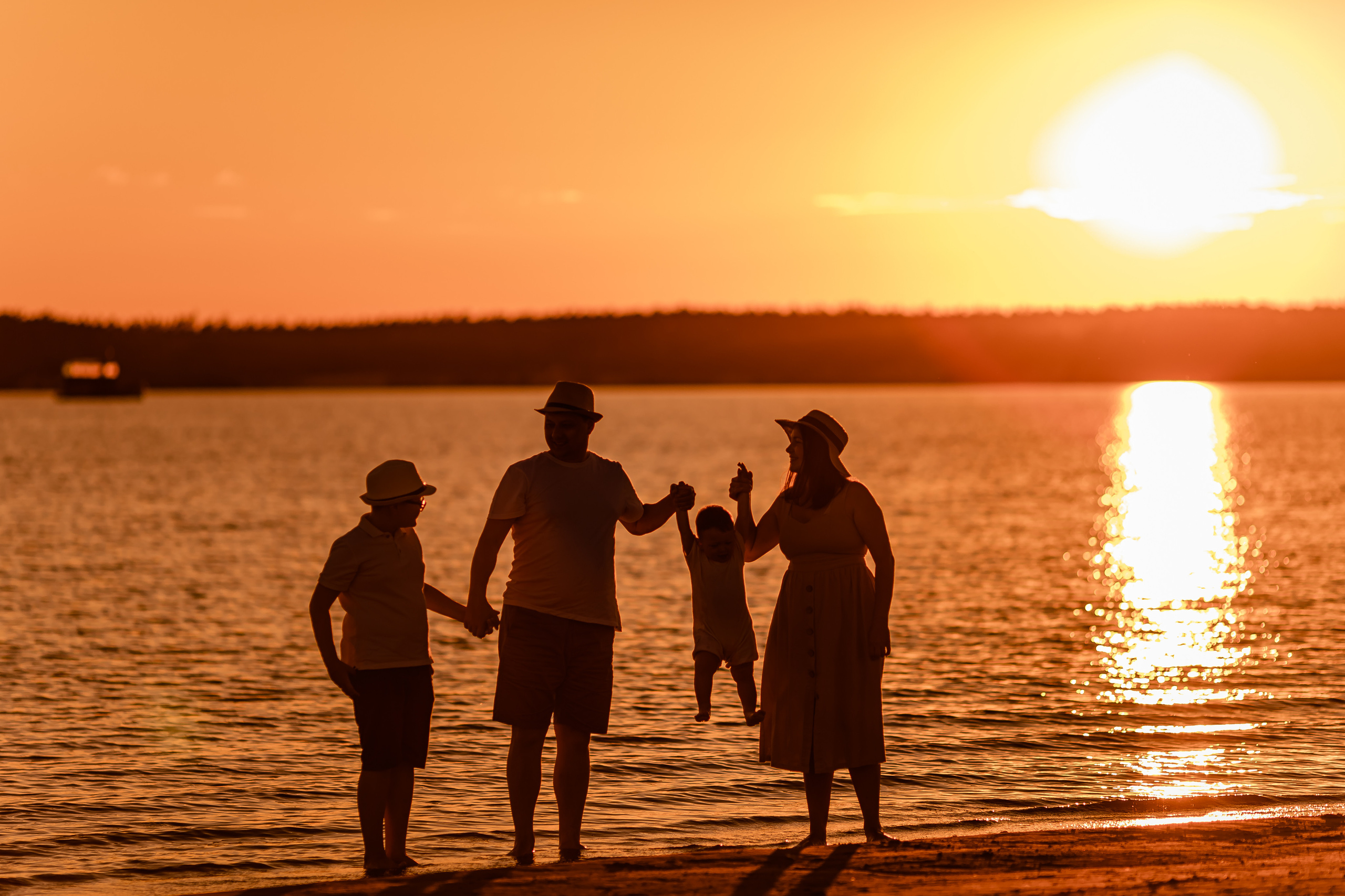 Лето, солнце, пляж…. Семейный и свадебный фотограф в Чебоксарах и Новочебоксарске Ирина Юрь