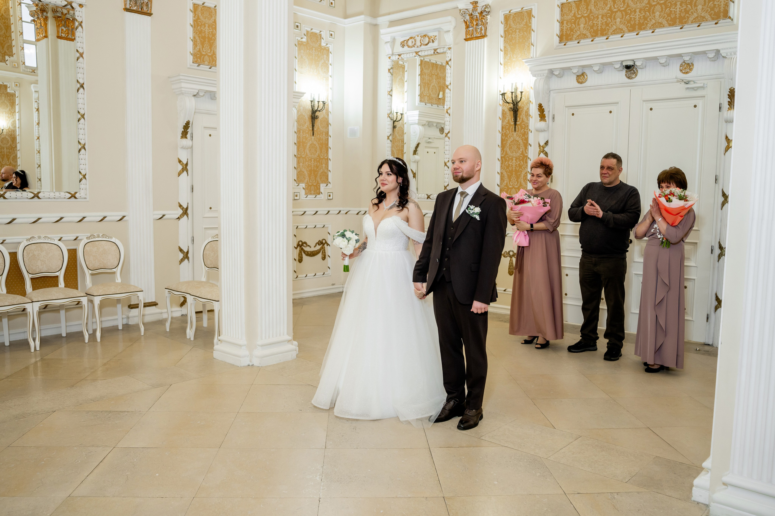 Дарина и Александр. Сборы невесты, загс, банкет. Фотограф и видеограф в Москве и Московской области Мария Вишня