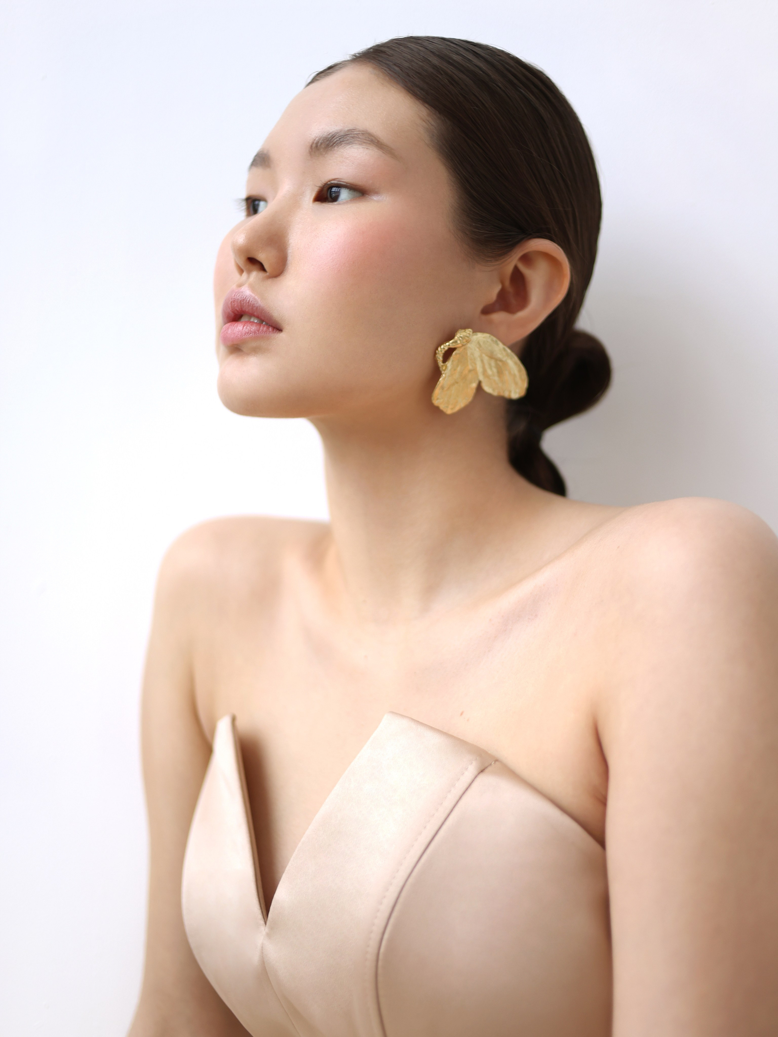 Каталожная съемка одежды для брендов под ключ в Москве