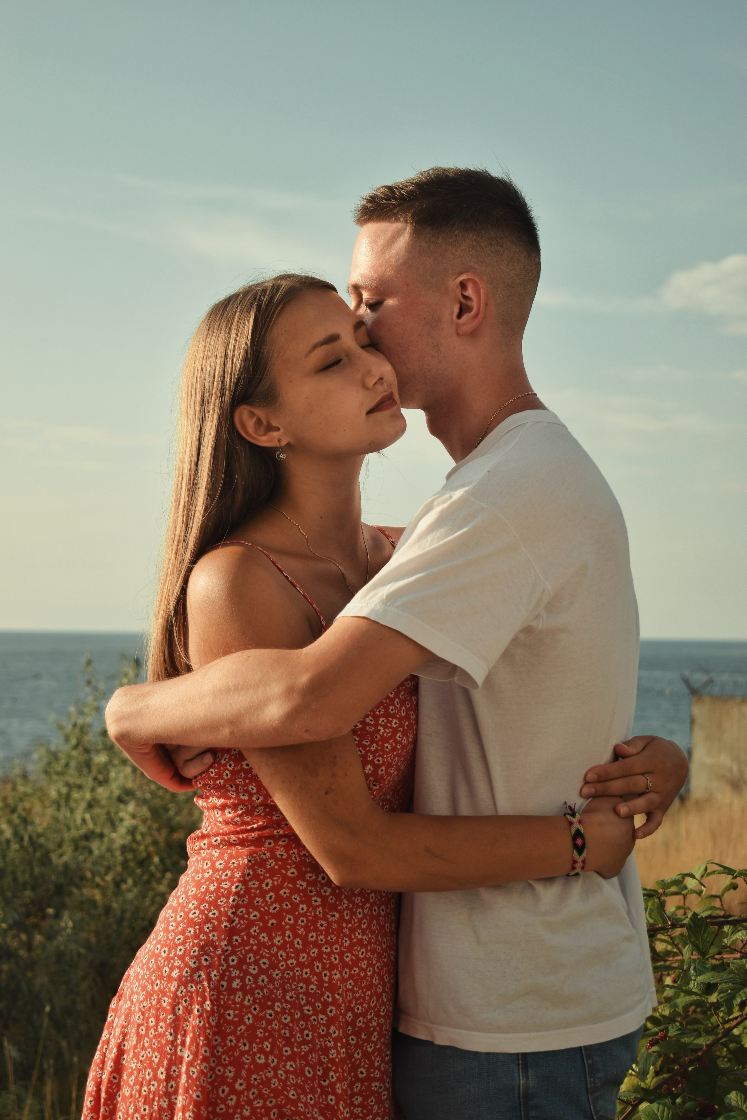 Александр и Екатерина. Фотограф-ретушер в Крыму Юля Лобурец