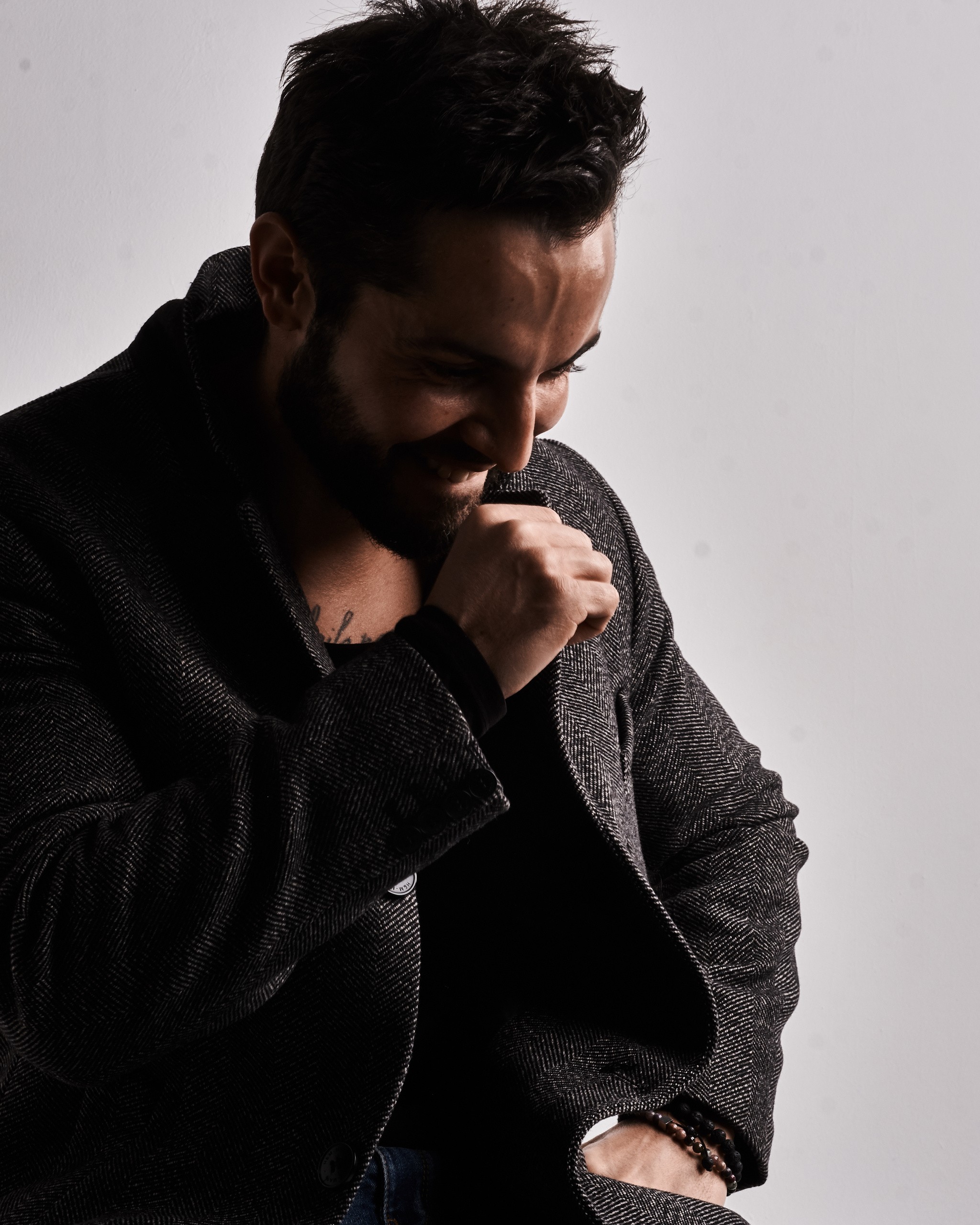 Портретная фотосессия для парня. Фотограф Максим Ерёмин