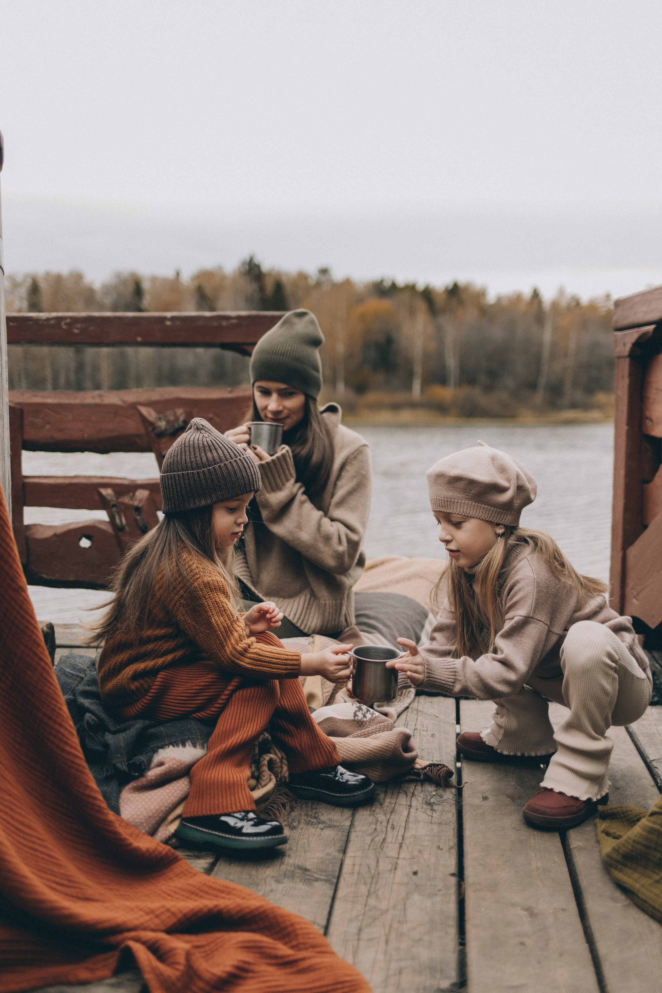 На природе. Семейный и детский фотограф Королев Мытищи Москва Бизяева Алена