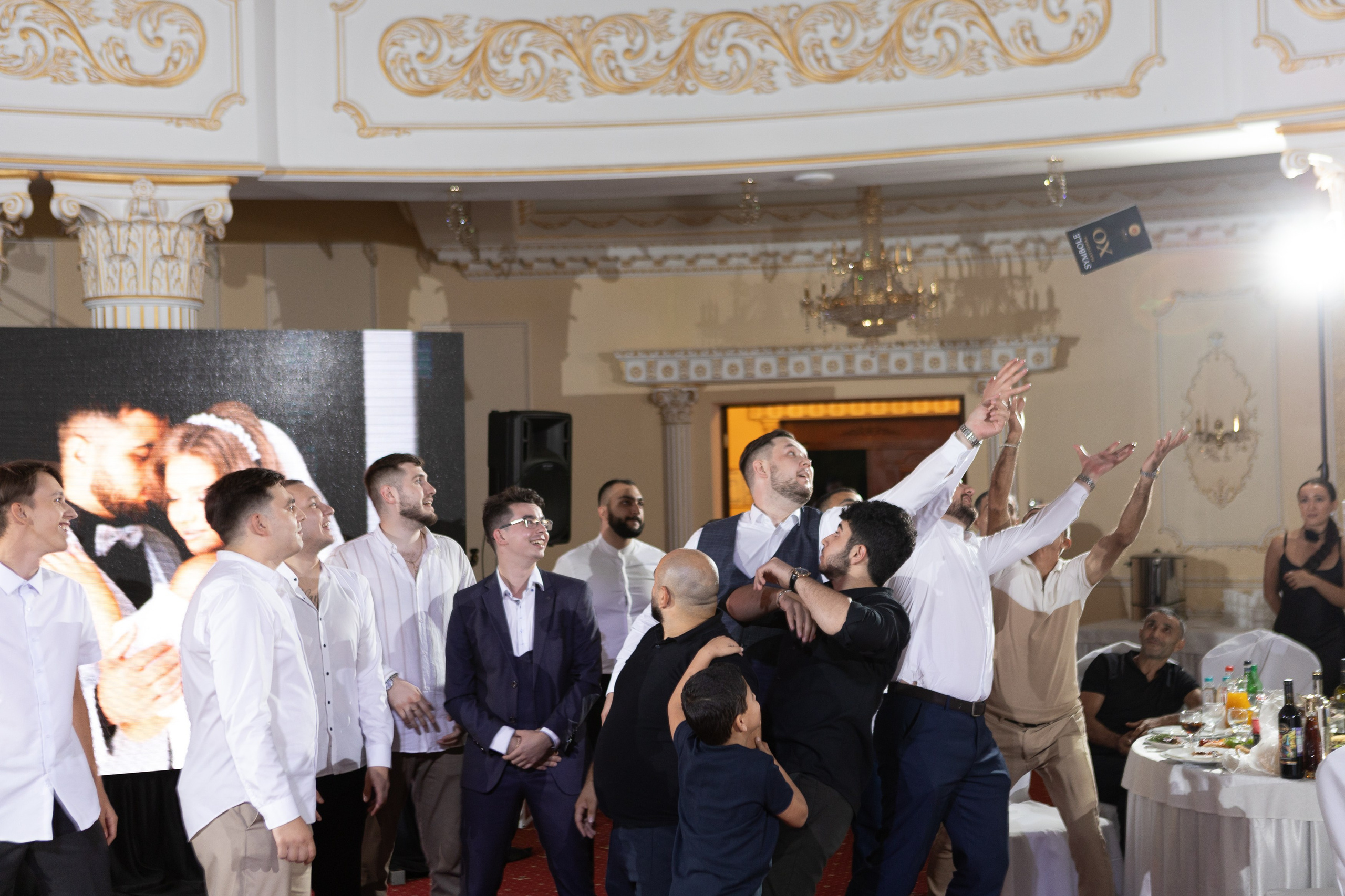 Свадебный фотограф Уфа — Руслан ГабдлисламовЖивые эмоции, красивые кадры, воспоминания на всю жизнь.Работаю по всей Республике Башкортоста. Свадебный фотограф Уфа Руслан Габдлисламов