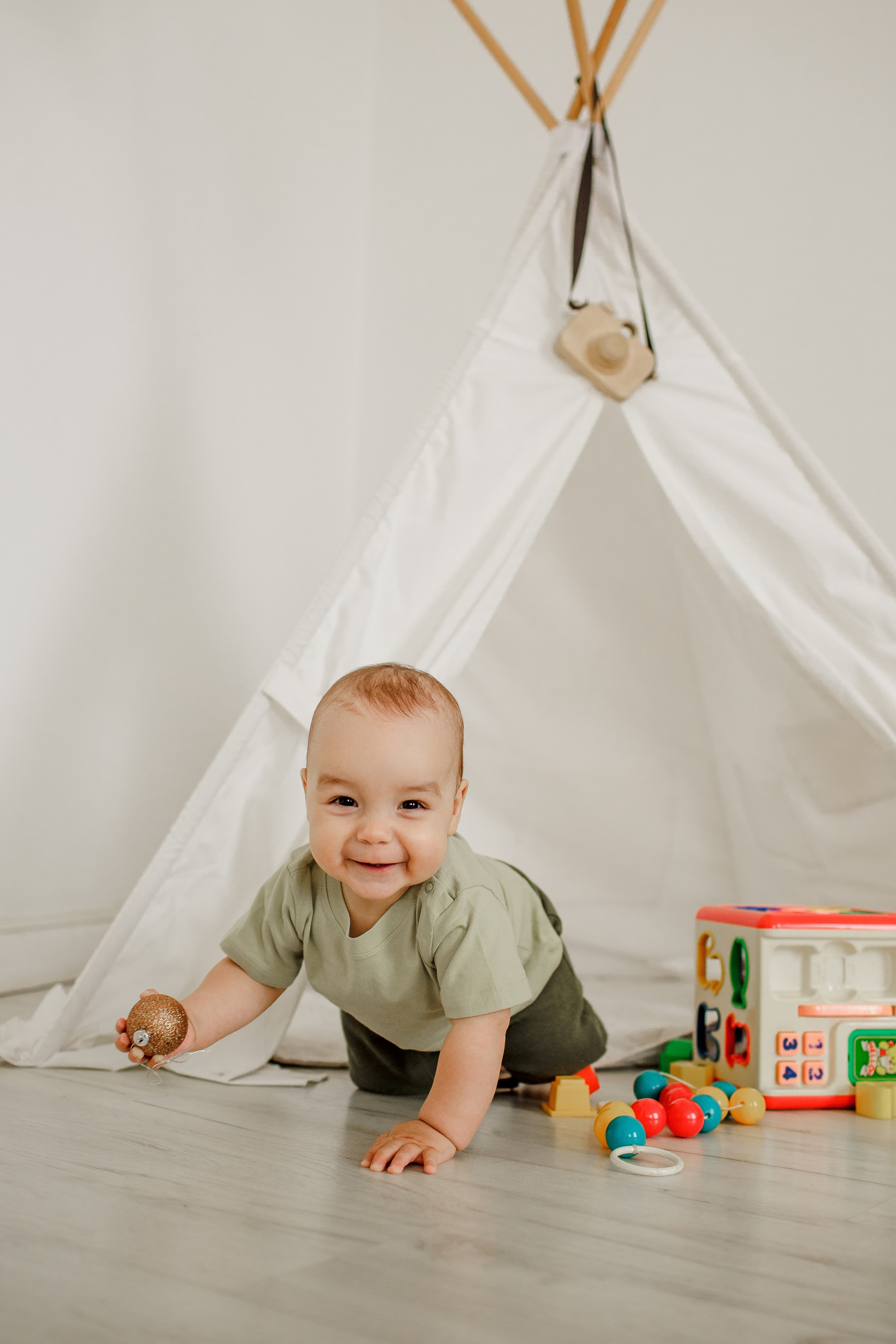 Семейная фотосессия в студии. Свадебный фотограф Кирилл Белый