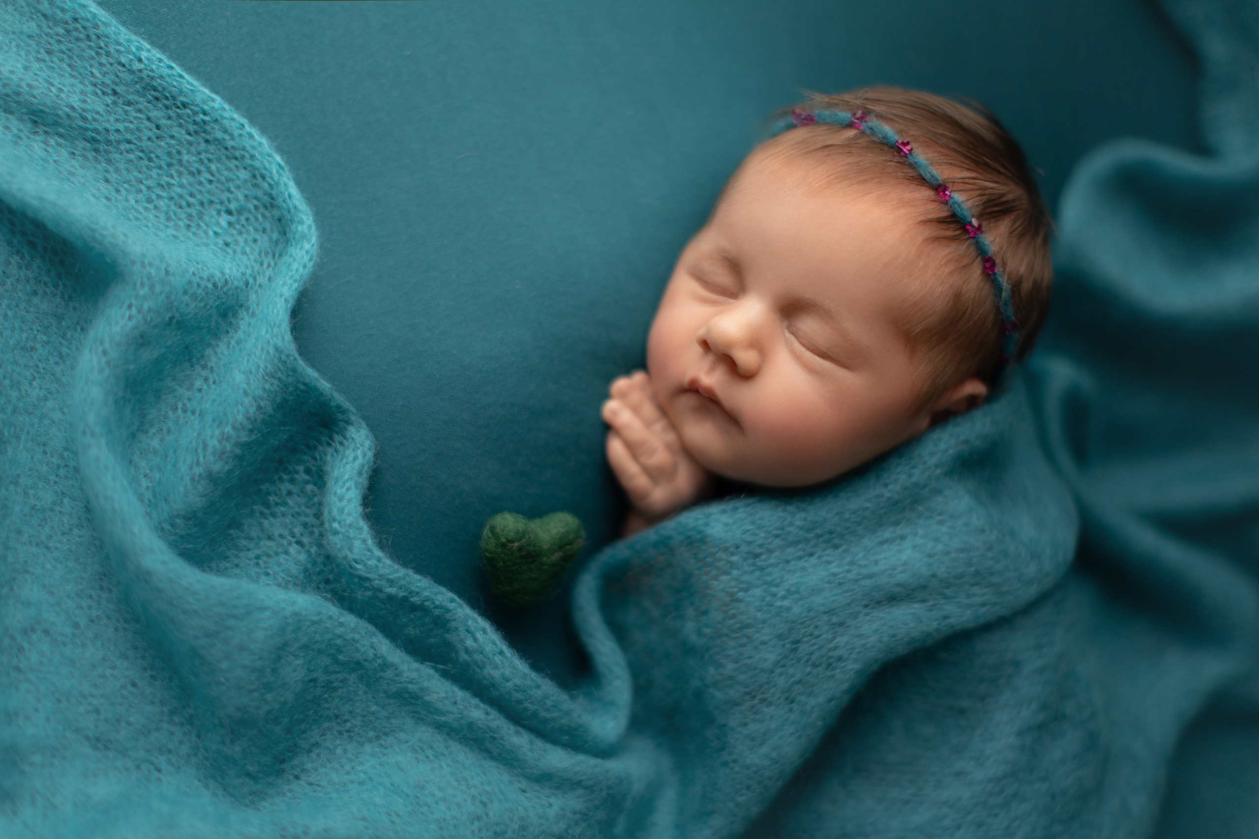 Emerald green. Фотограф новорожденных, семейный фотограф в Санкт-Петербурге