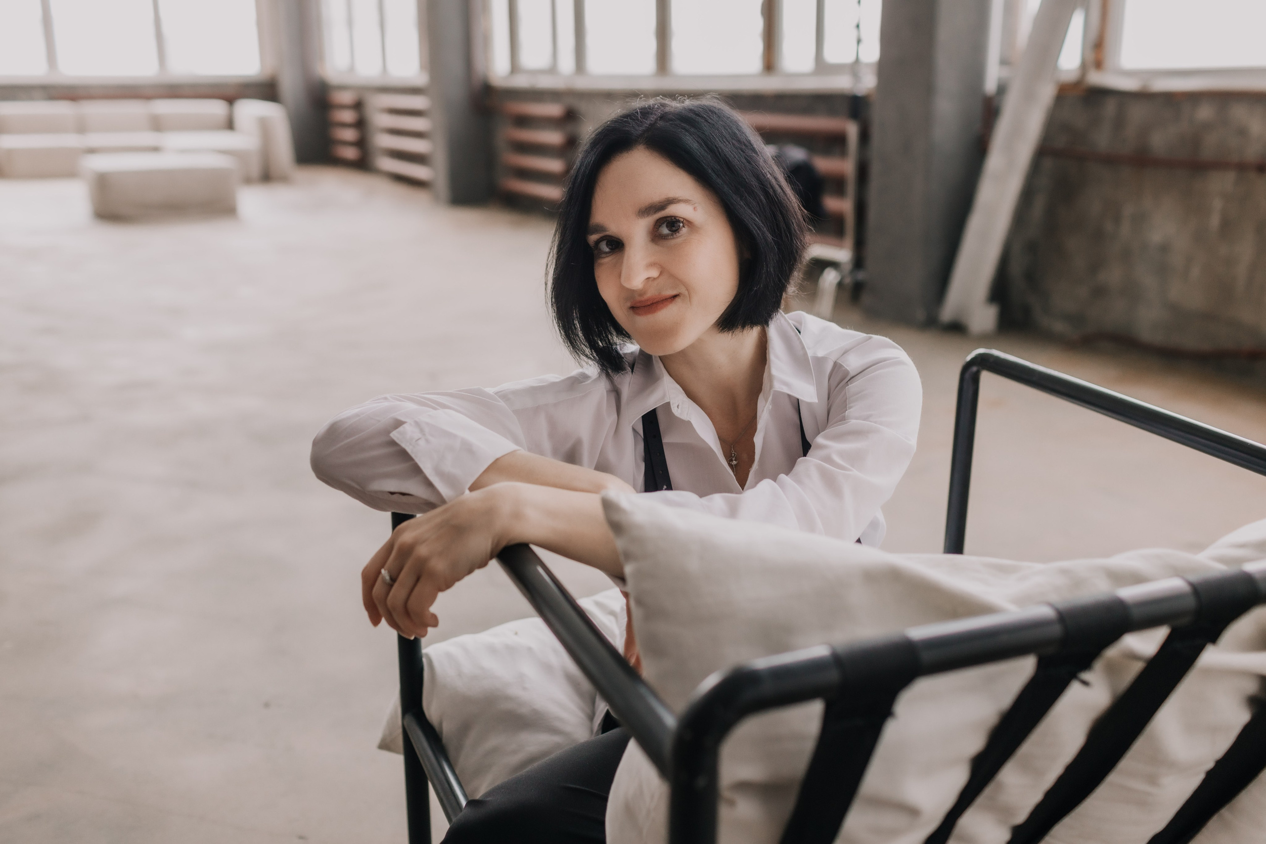 Студия FOTONIKA ЗАЛ ЦЕХ 430. Фотограф Софья Васильковская