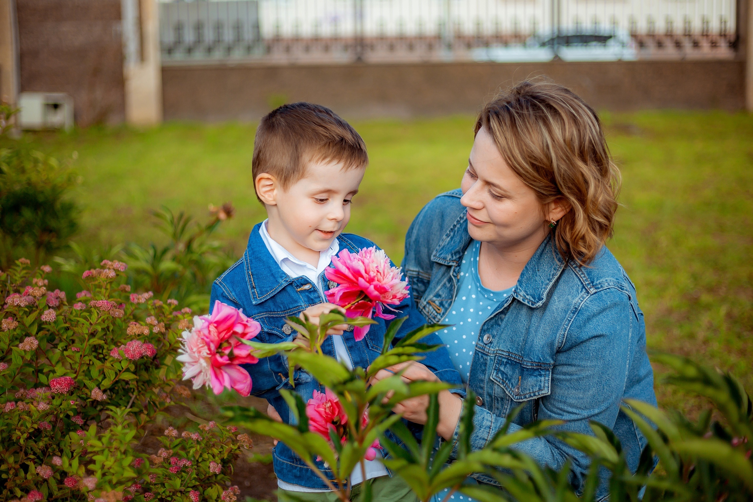 © Фотостудия "Олеся". Все права защищены. "Любое использование или копирование материалов или элементов дизайна сайта допускается только с разрешения правообладателя и со ссылкой на источник".