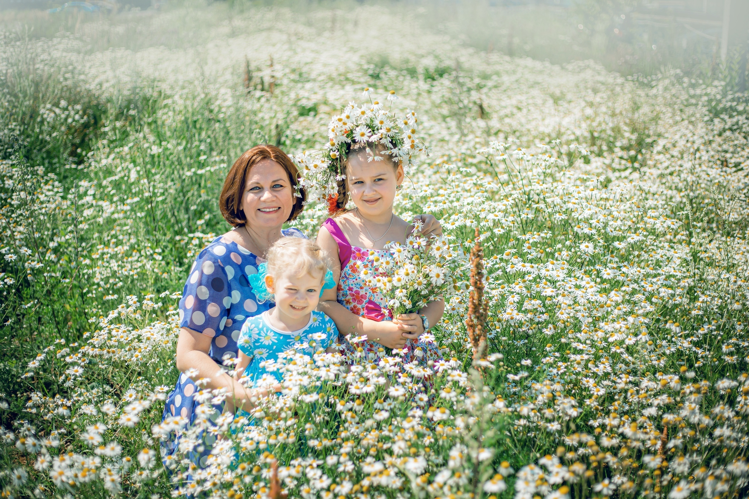 © Фотостудия "Олеся". Все права защищены. "Любое использование или копирование материалов или элементов дизайна сайта допускается только с разрешения правообладателя и со ссылкой на источник".