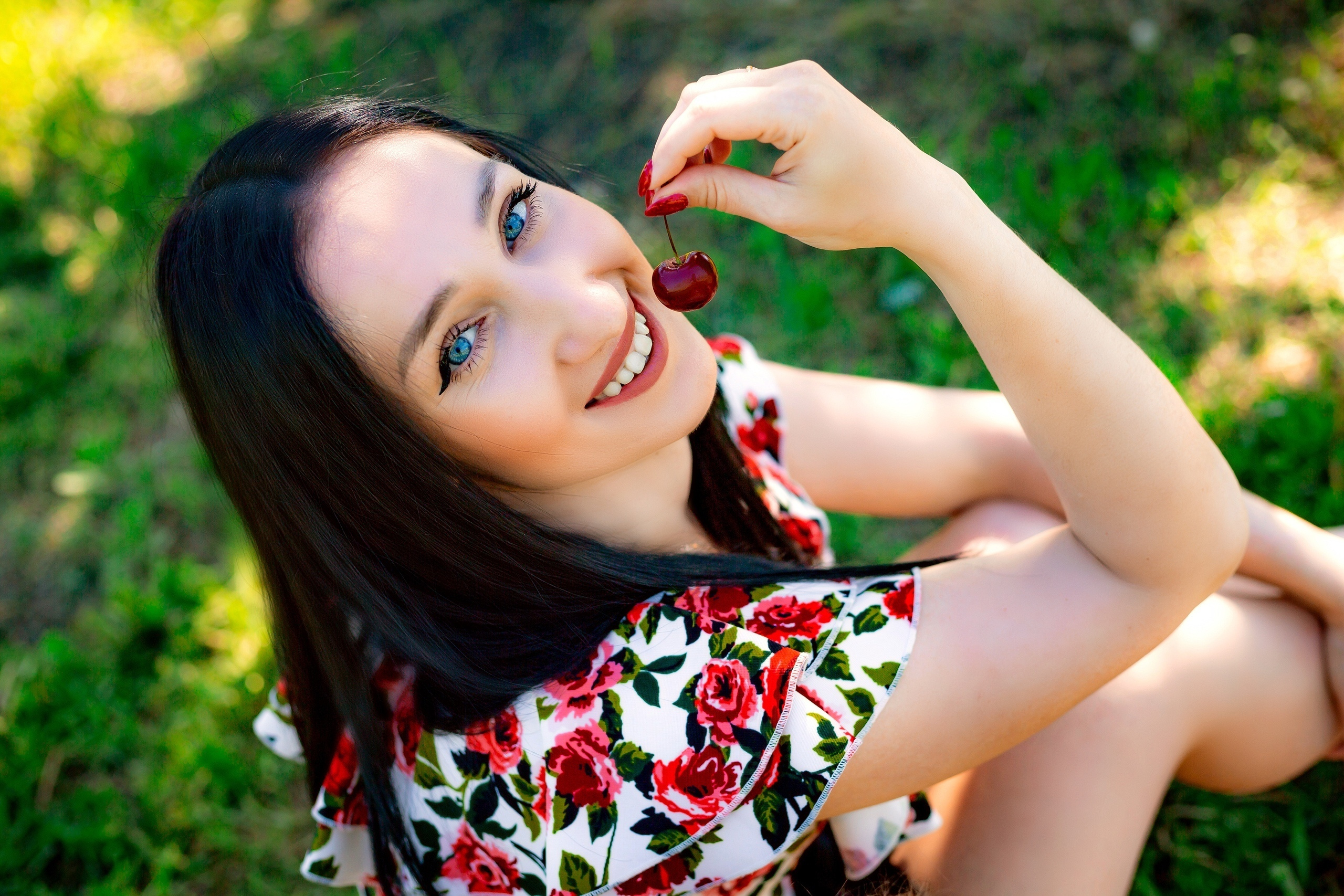 © Фотостудия "Олеся". Все права защищены. "Любое использование или копирование материалов или элементов дизайна сайта допускается только с разрешения правообладателя и со ссылкой на источник".