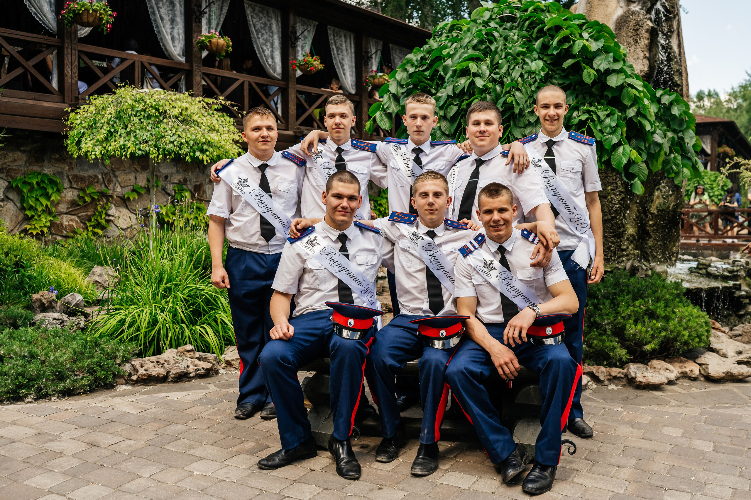 Школьники-кадеты в парке Лога. Фотограф в Каменске-Шахтинском Ольга Сагал