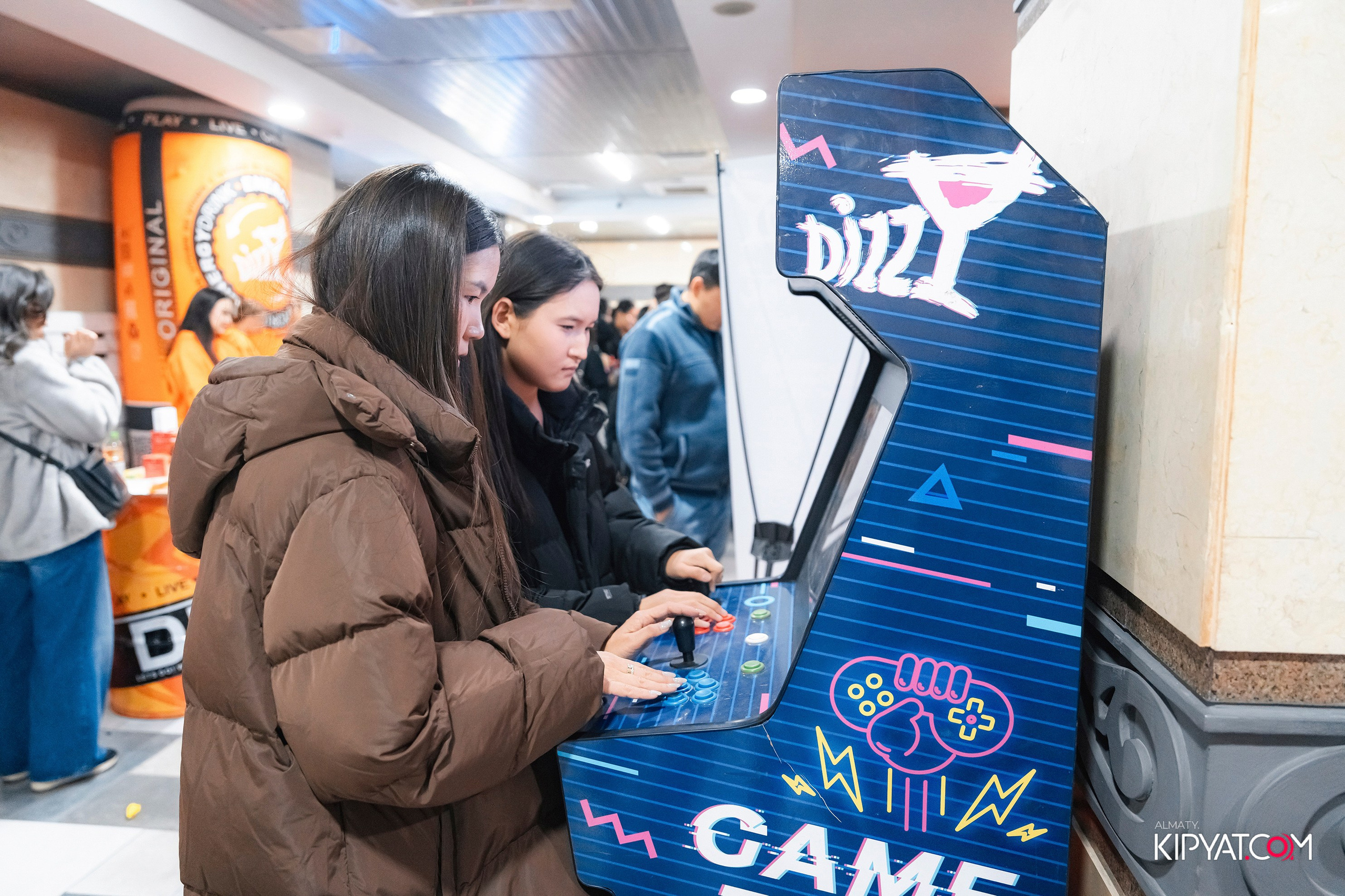 ЗИМНИЙ ФЕСТИВАЛЬ LEVEL UP. КИПЯТКОМ АЛМАТЫ! Фотосъемка мероприятий в Алматы