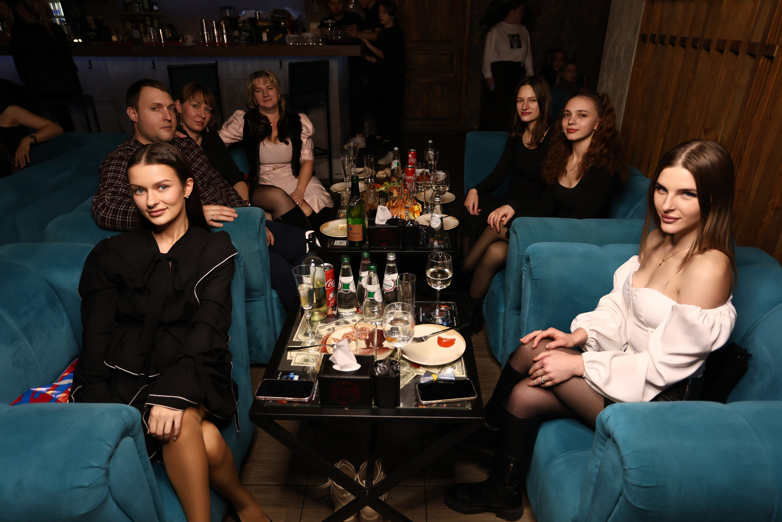 New Year 21-12-24. Мята Спортивная — Кальянная, караоке, бар в Минске