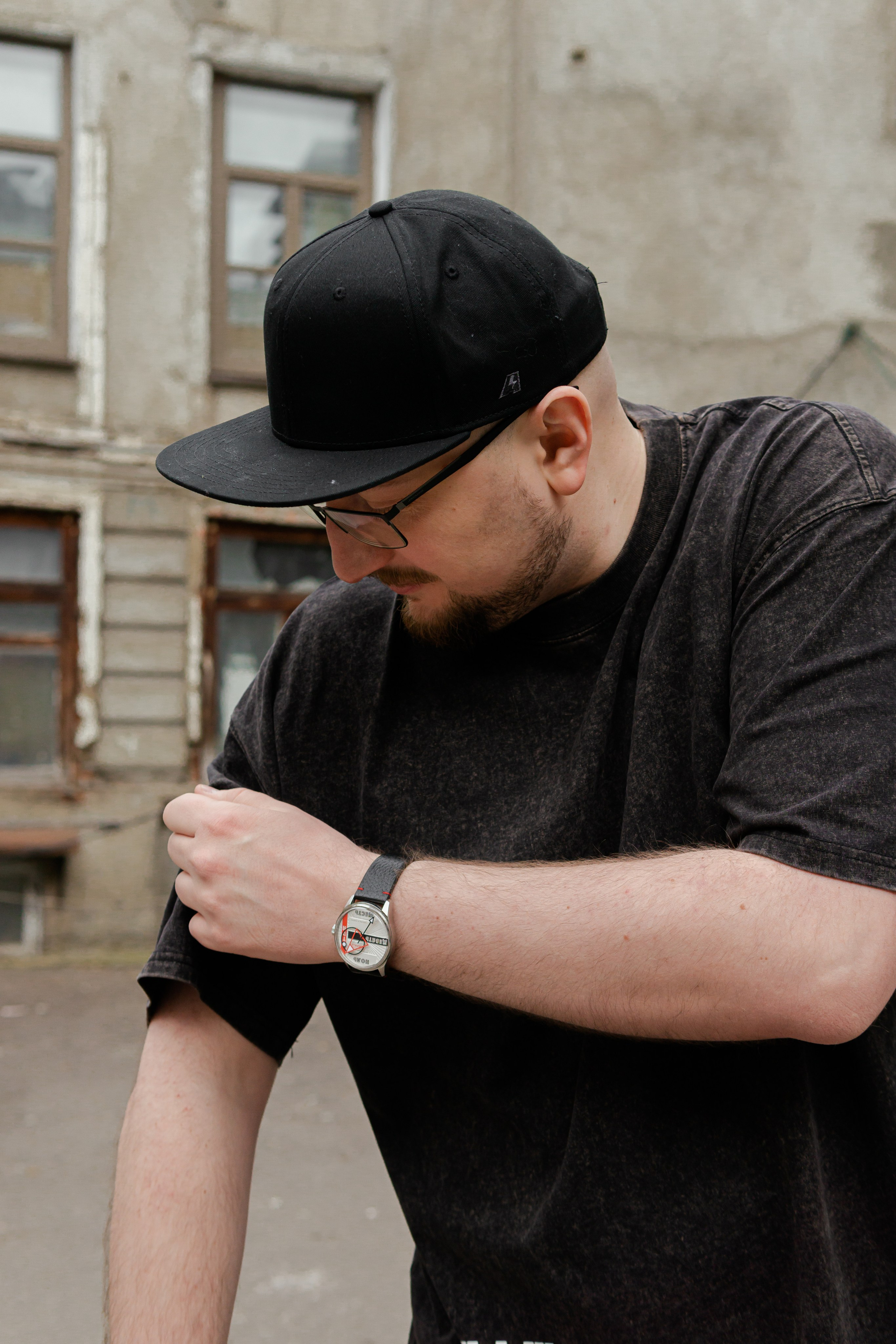 Съемка мерча БЛТ* Semiotica в городе. Фотограф-анималист Ксения Воробьева, Москва