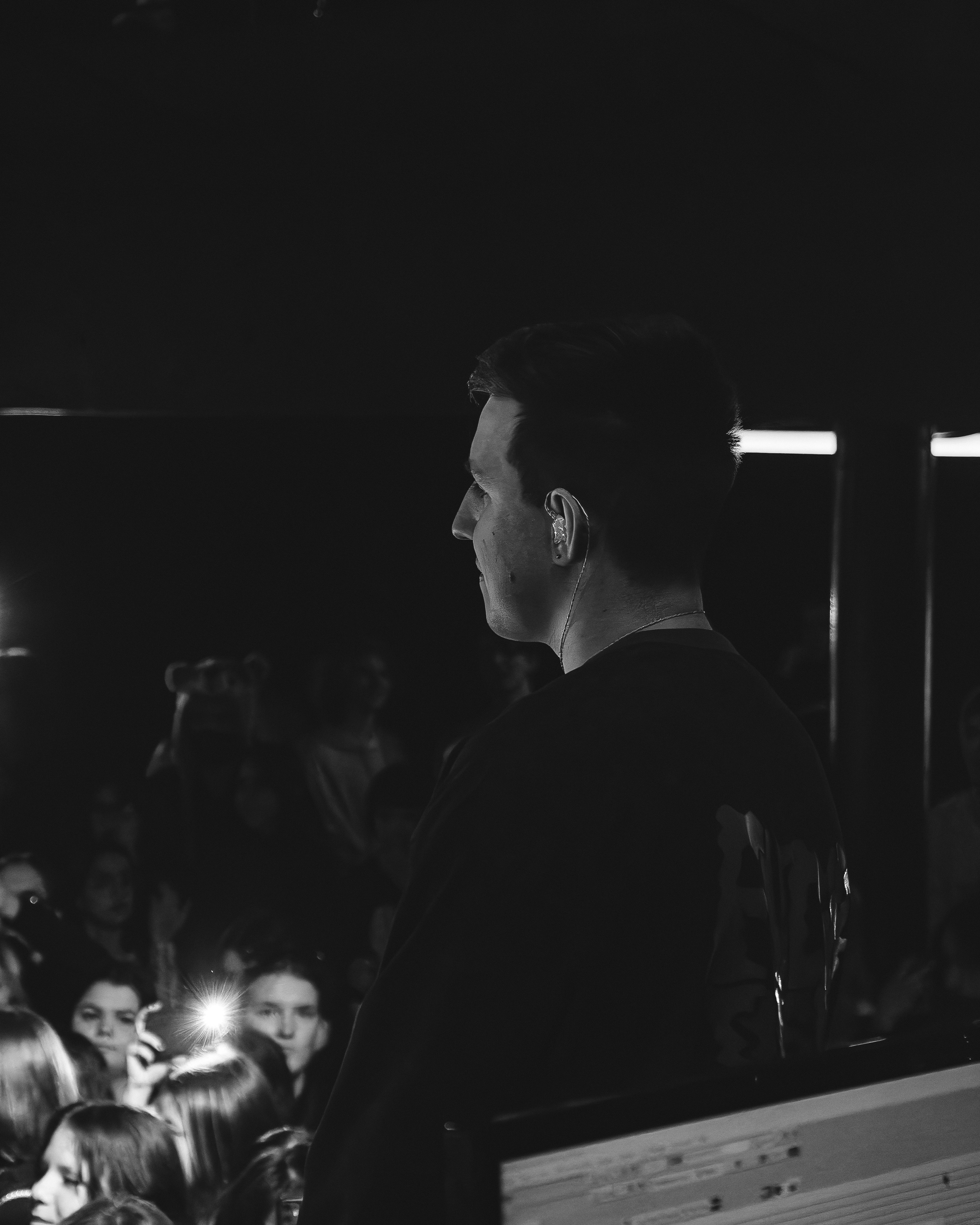 Концерт Мазелова. Фотограф Артём Ющенко