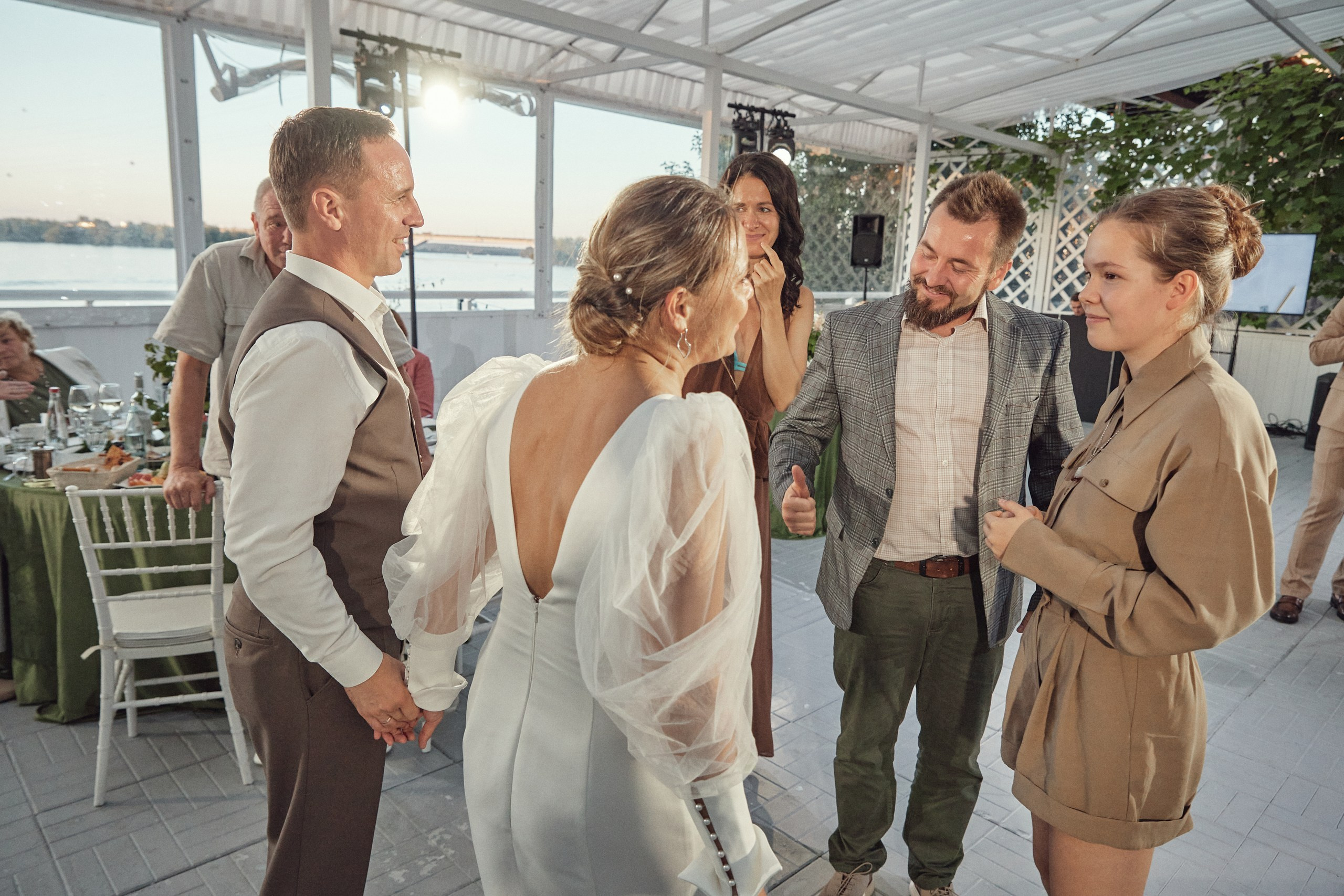 Счастье здесь. Свадебный фотограф Антон Артюшин. Работаю в Нижнем Новгороде и Москве