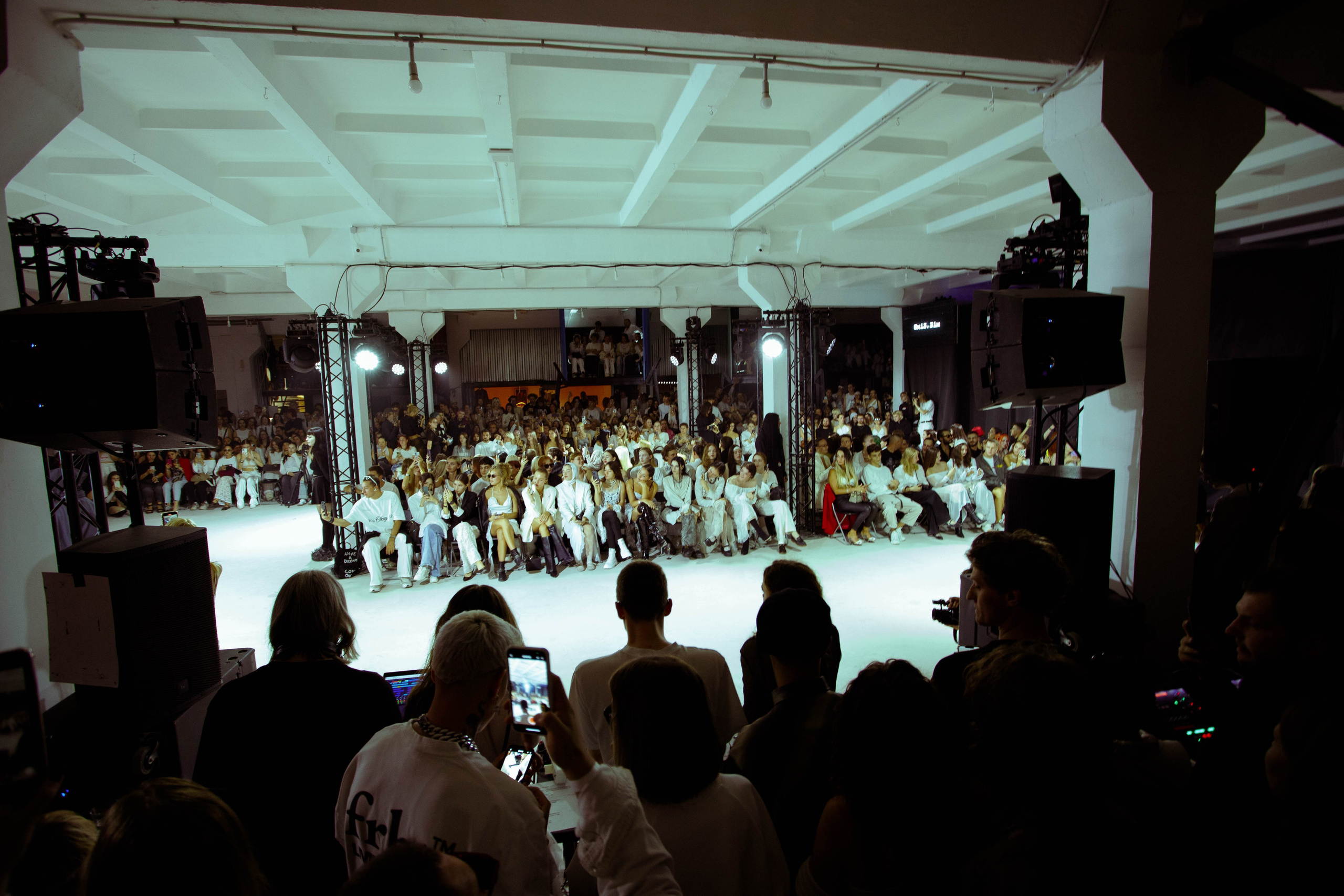 AUXI ARDOR. Коммерческий Фотограф Виктор Фоменых