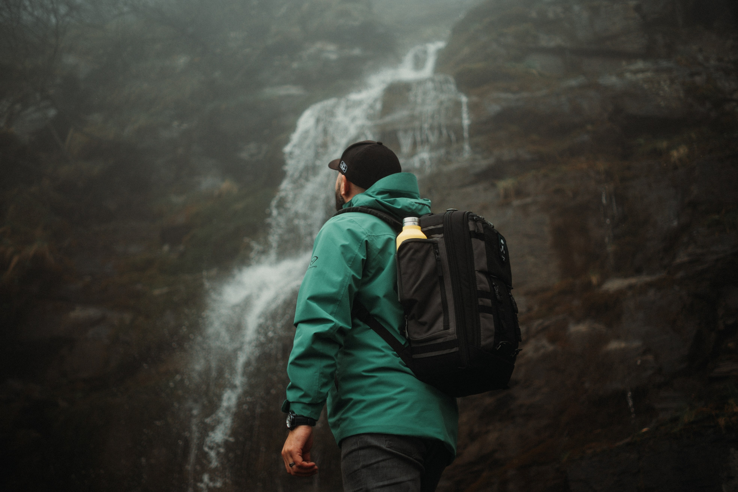 Travel Pack by Zkadoshi. Чеченский фотограф автор первого Чеченского парфюма