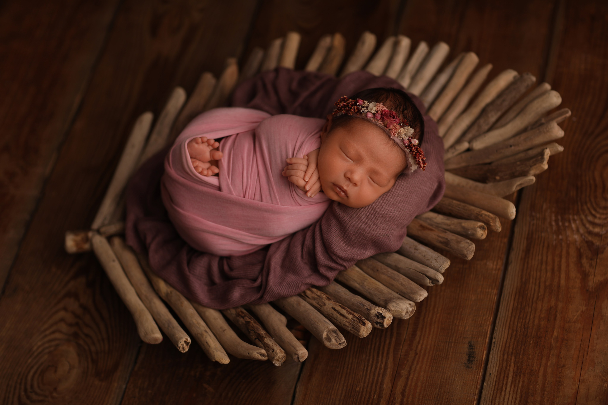 PH @anna_molodykh_newborn.almaty. Retoucher Aleksmokh