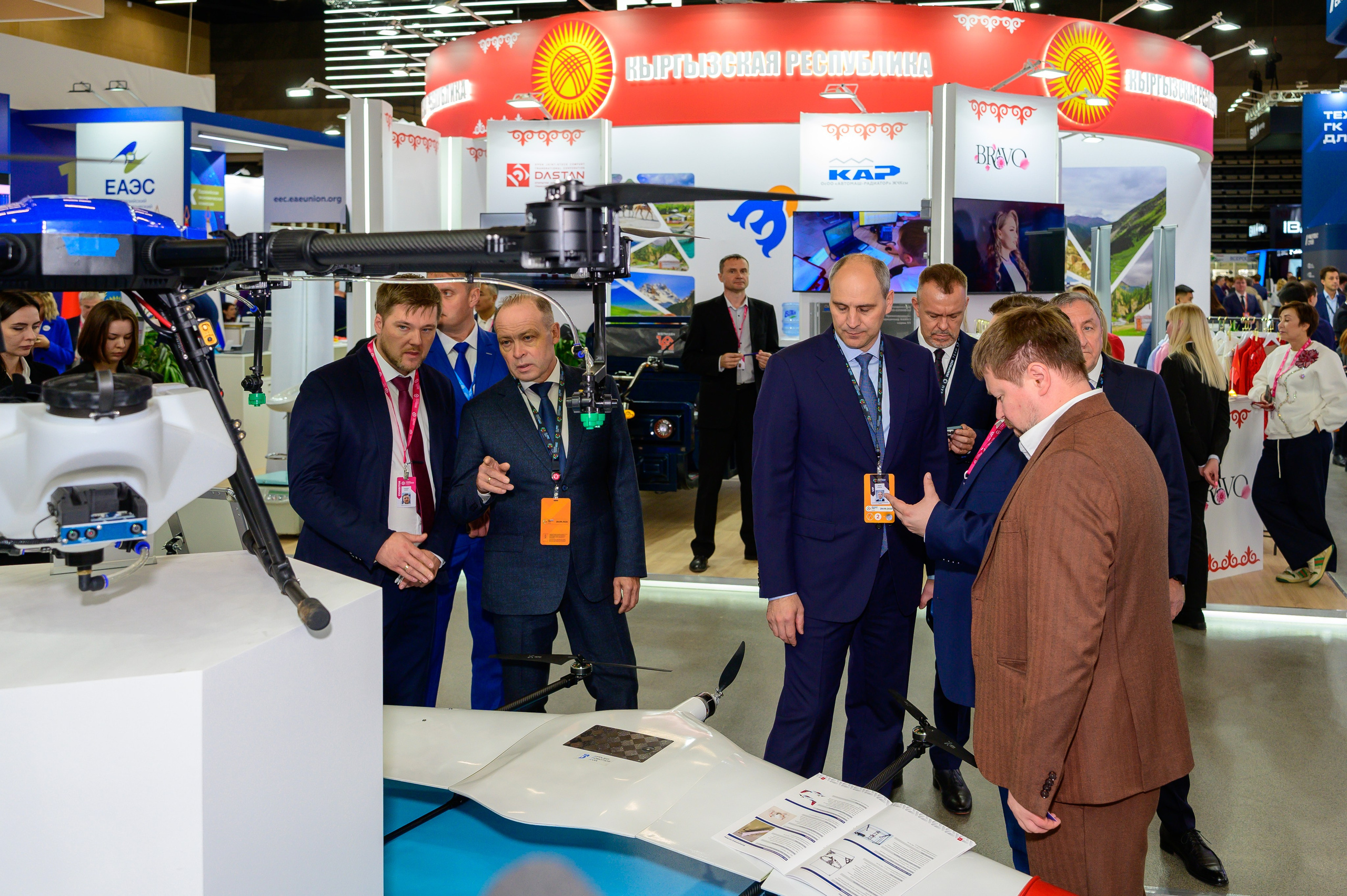 BigindustrialweekBelarus. Фотоуслуги, услуги фотографа, фотографирование важных событий