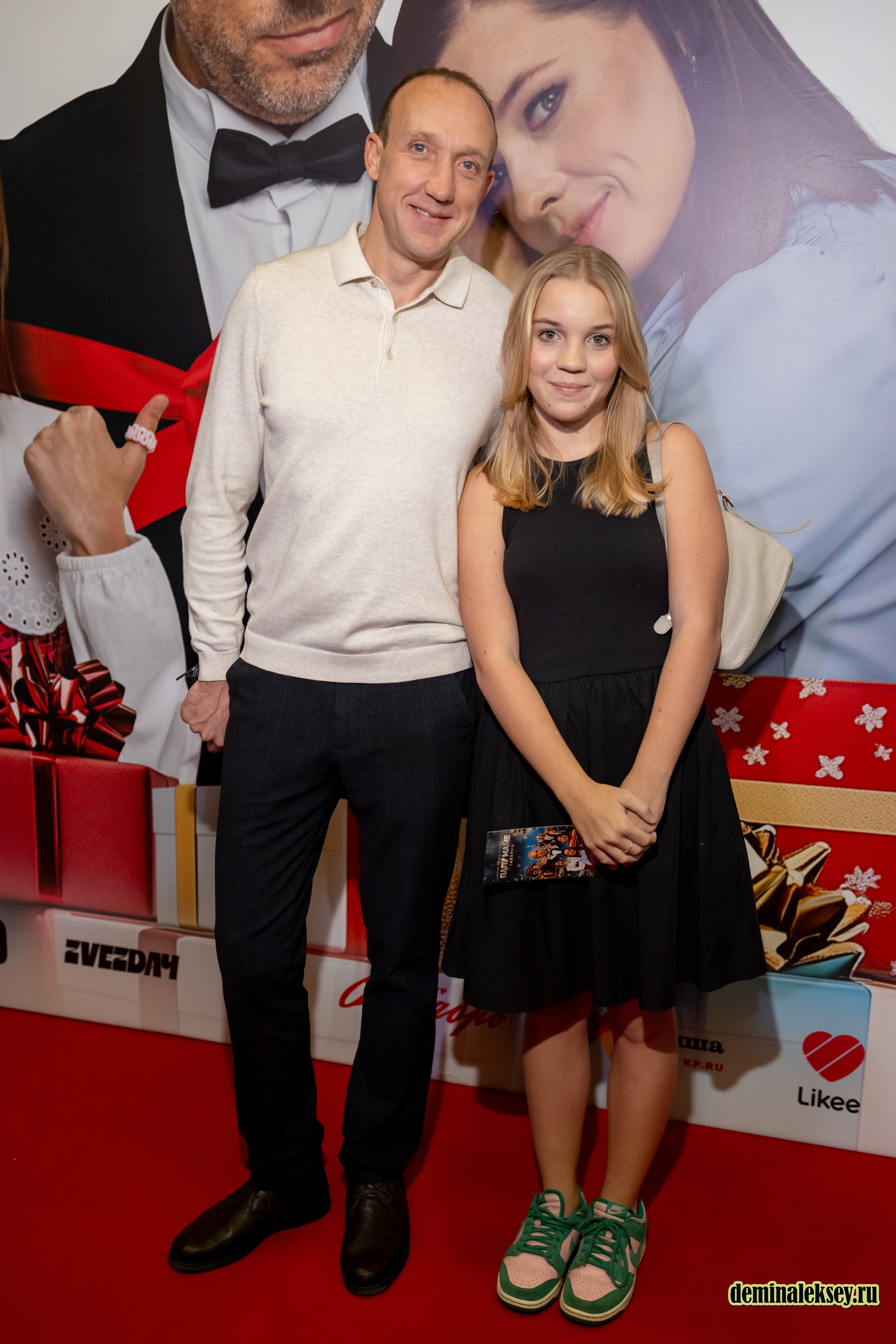 Премьера фильма папу маме заверни в кинотеатре Октябрь. Репортажный, семейный и студийный фотограф в Москве Демин Алексей