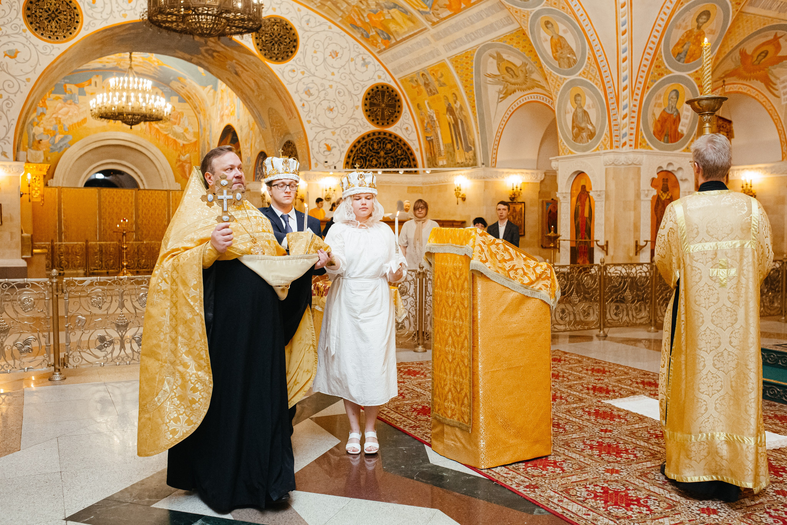 Храм Христа Спасителя. Свадебный и семейный фотограф