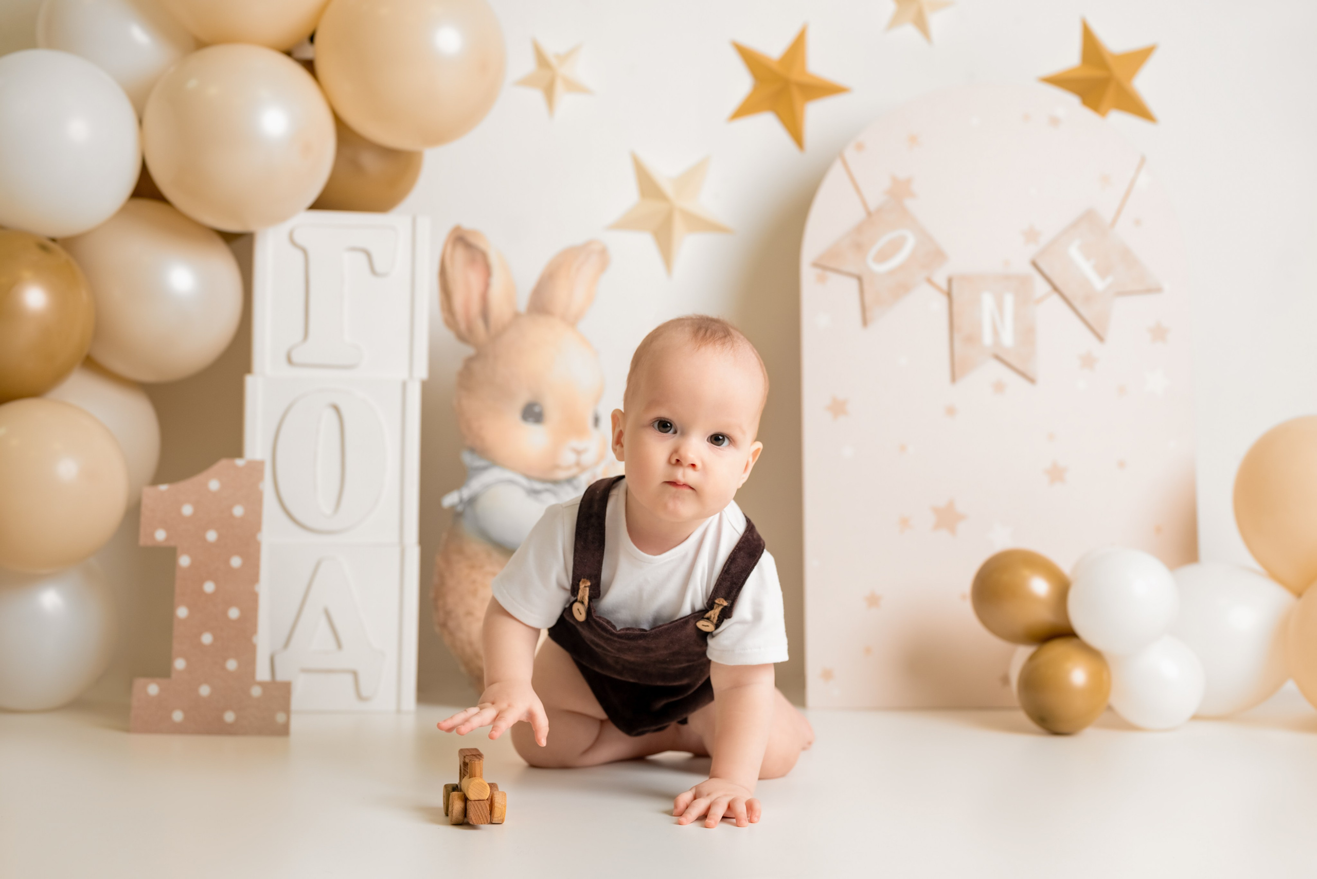 Артёму 1 годик. Фотограф новорожденных в Норильске Виктория Шагалиева