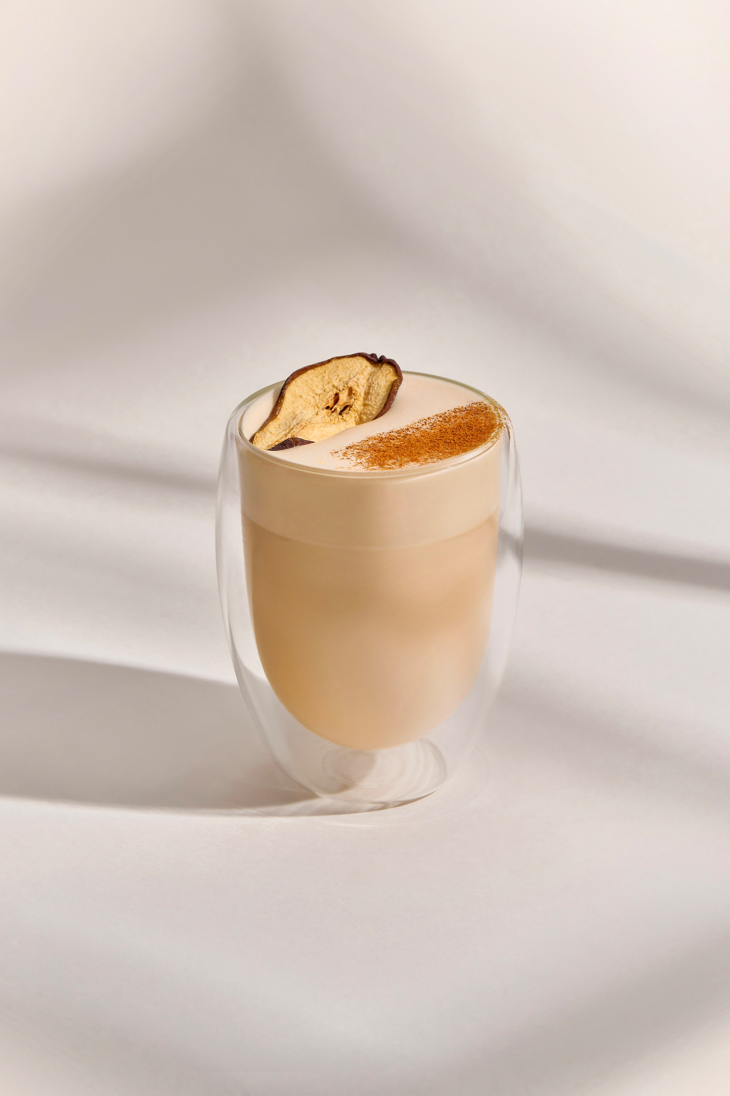 HORS. Контент фотограф в Москве Александр Хитько