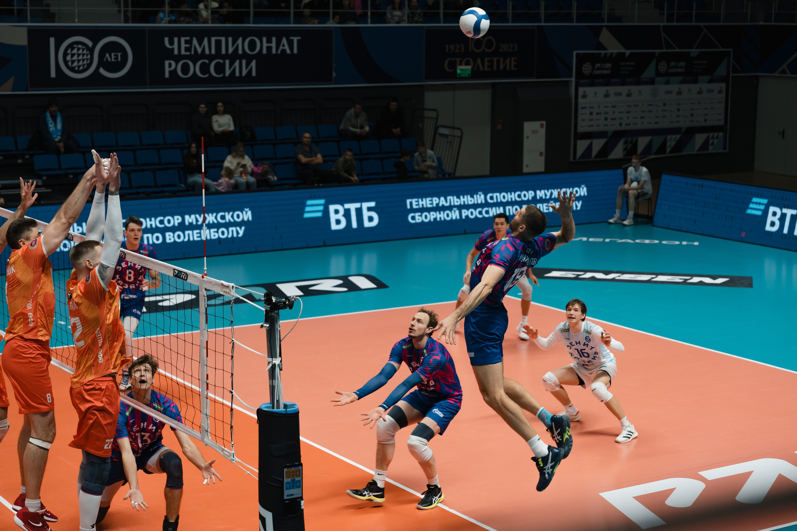 Юрий Шмидт — Репортажный фотограф