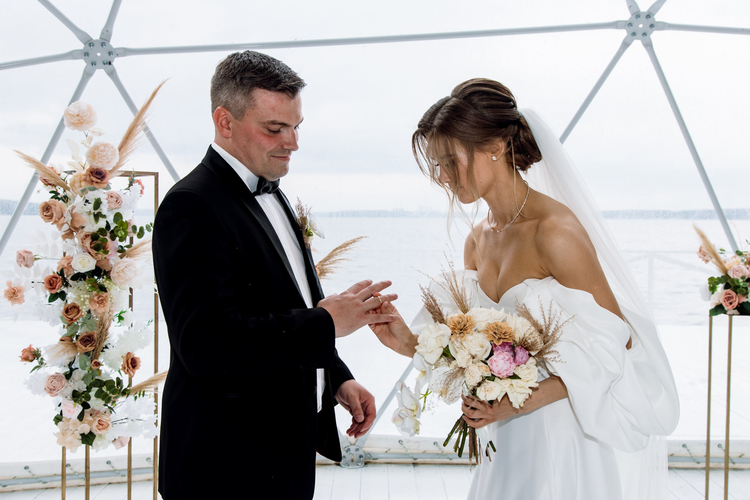 Виктория и Антон. Свадебный и семейный фотограф Екатеринбург Настя Саедгалина