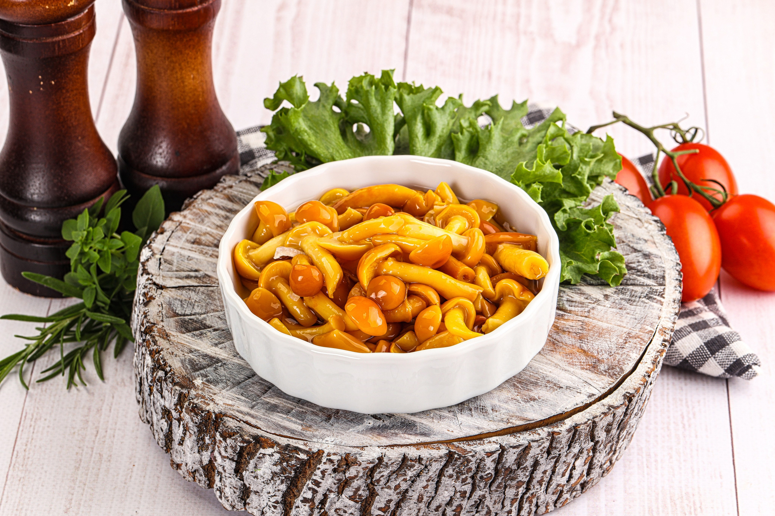 Съемка консервации и полуфабритатов. Фуд-фотограф Андрей Старостин — съемка еды в Москве. 9000 руб. в час