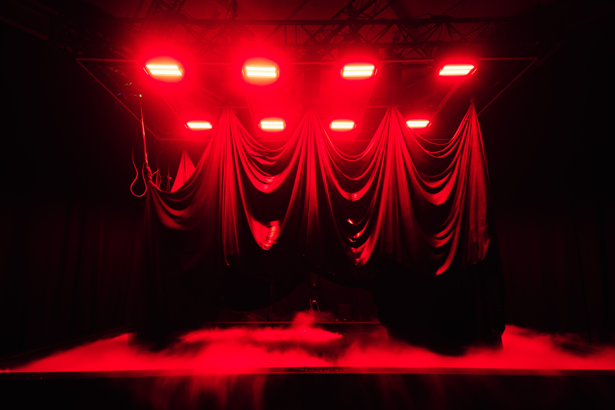 INTERVALS.EXHIBITION. @tomrus: Рустам Шагиморданов — фотограф