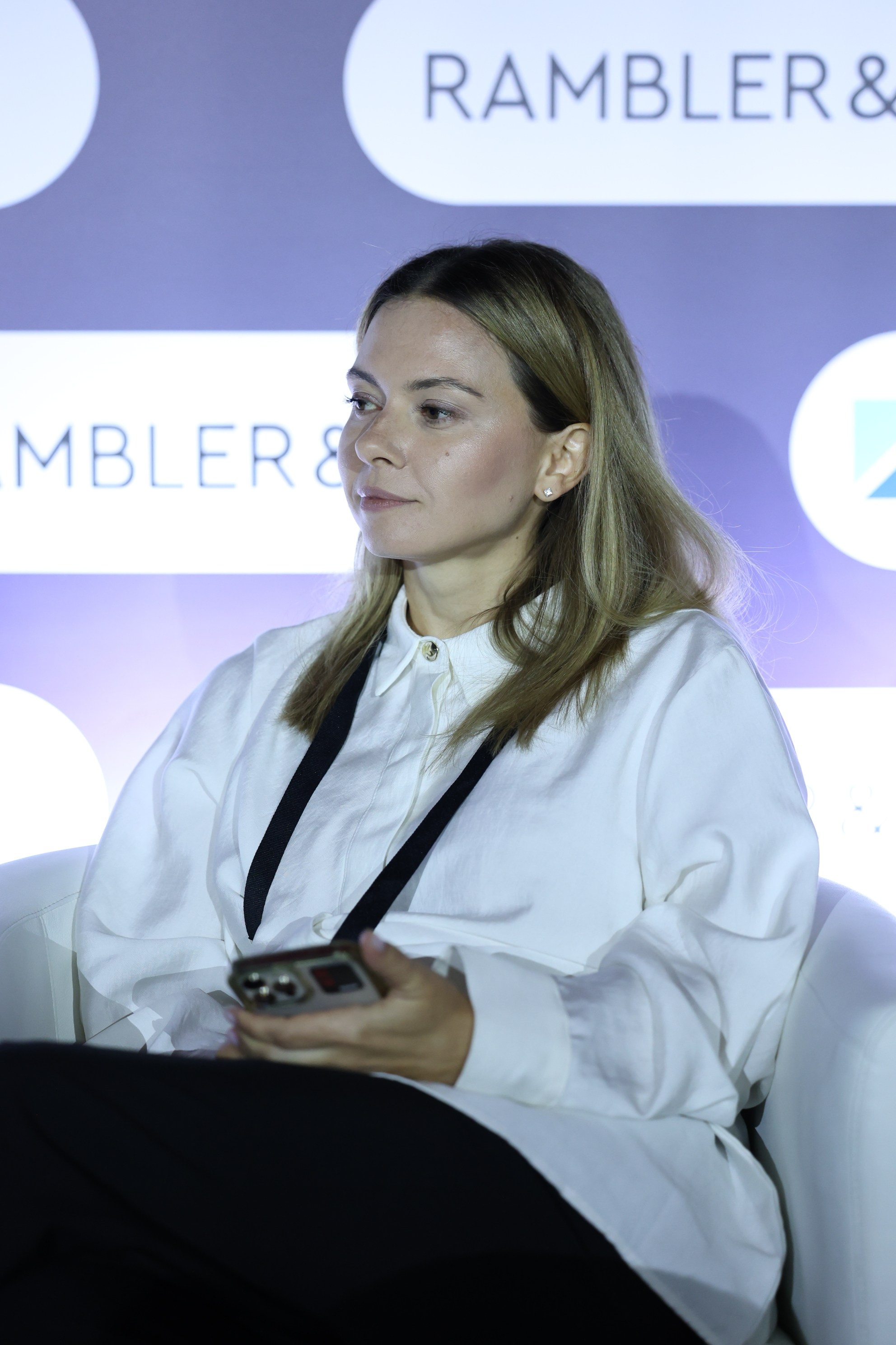 Реклама без потерь: как брендам выстраивать эффективные медиа-стратегии в новых экономических реалиях. Опыт крупных брендов. Фотографии Media Direction Group