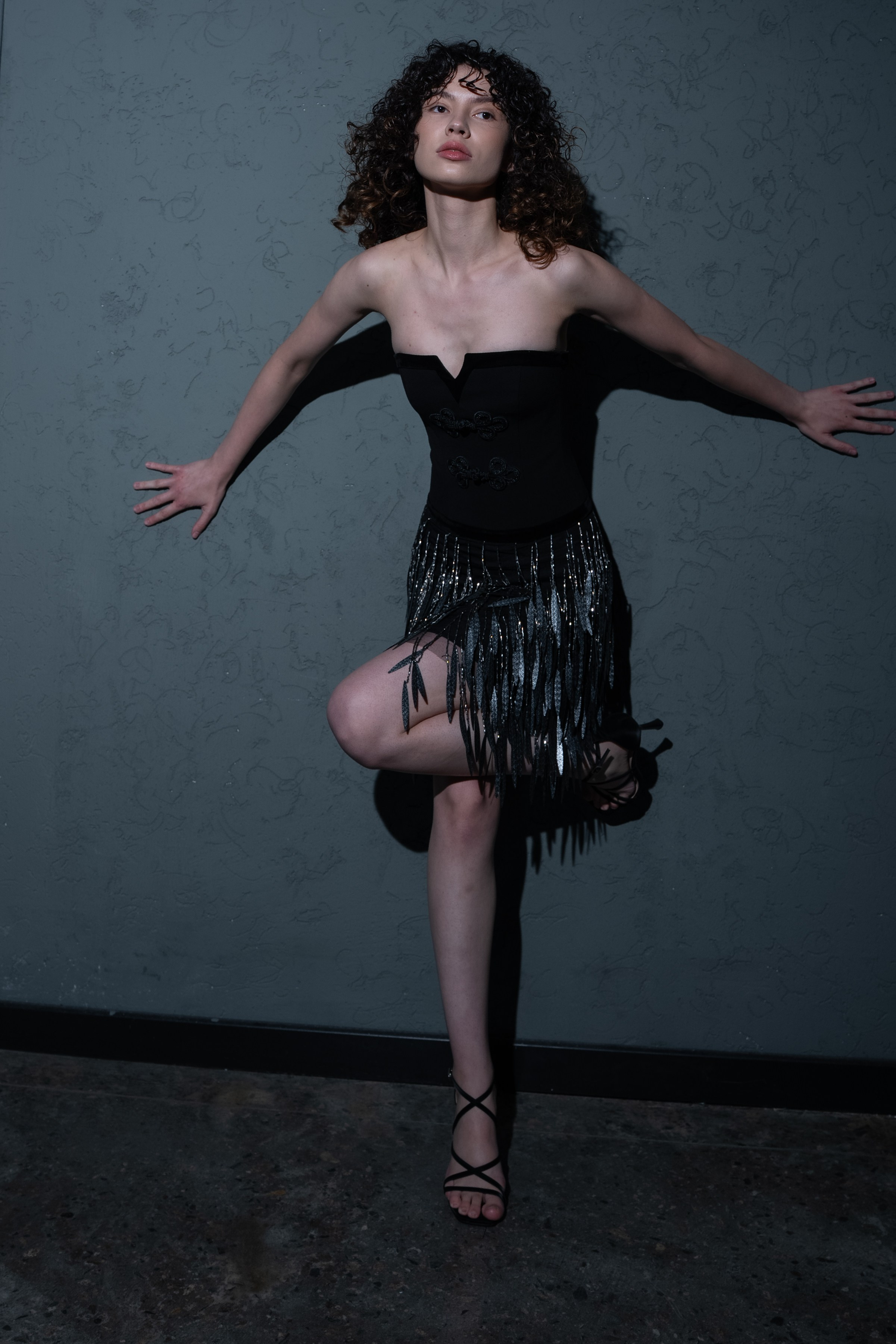 Visa Fashion Week Pre-Fall 2026 April BackStage Day 1. Сайт Алматинского НЮ АРТ, будуар и фэшн фотографа Дениса Карпенко