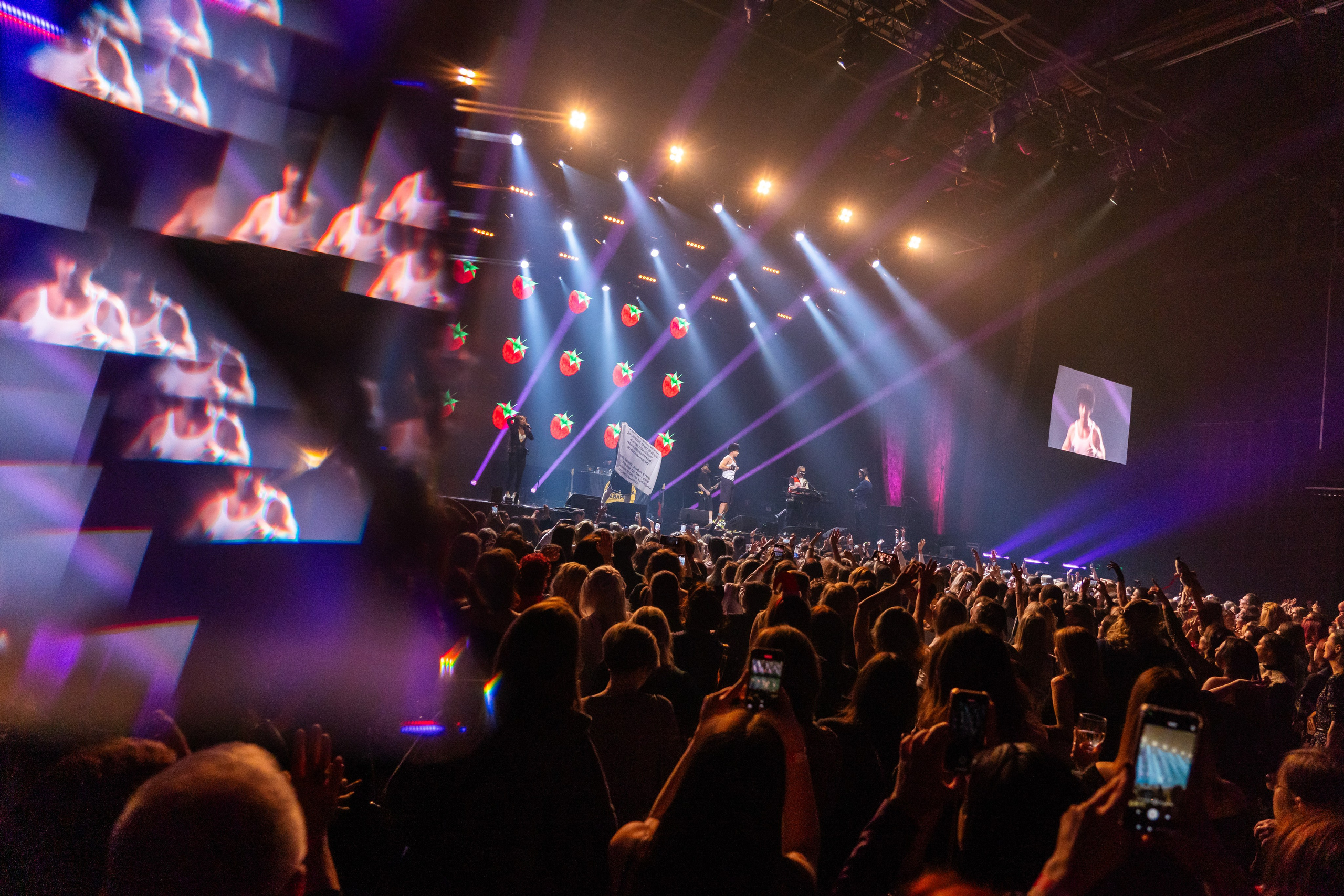 Концерт «Дискотека авария». Главная