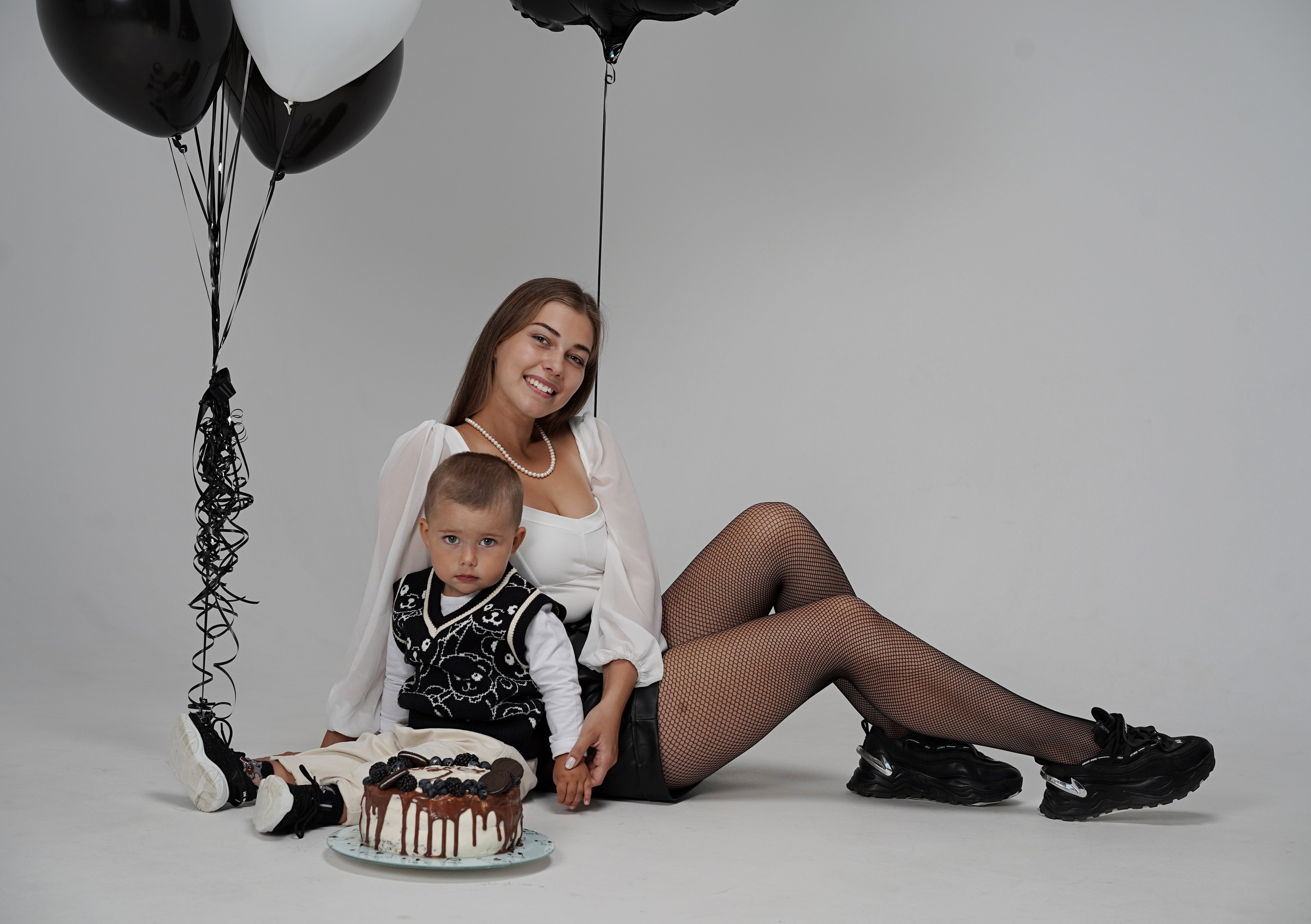 Лиза Максим. Студийный и портретный фотограф в САНКТ-ПЕТЕРБУРГЕИрина Махаон