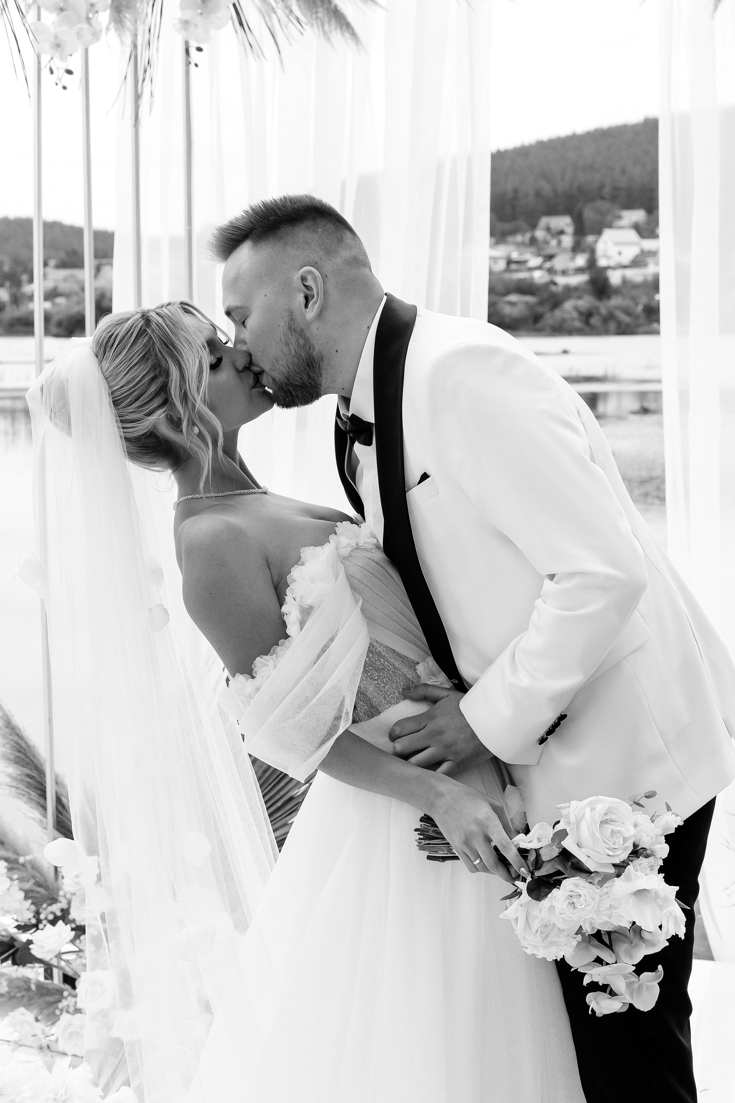 MARIA & LEV. Свадебный фотограф | Екатеринбург | Сочи | Артем Шестаков