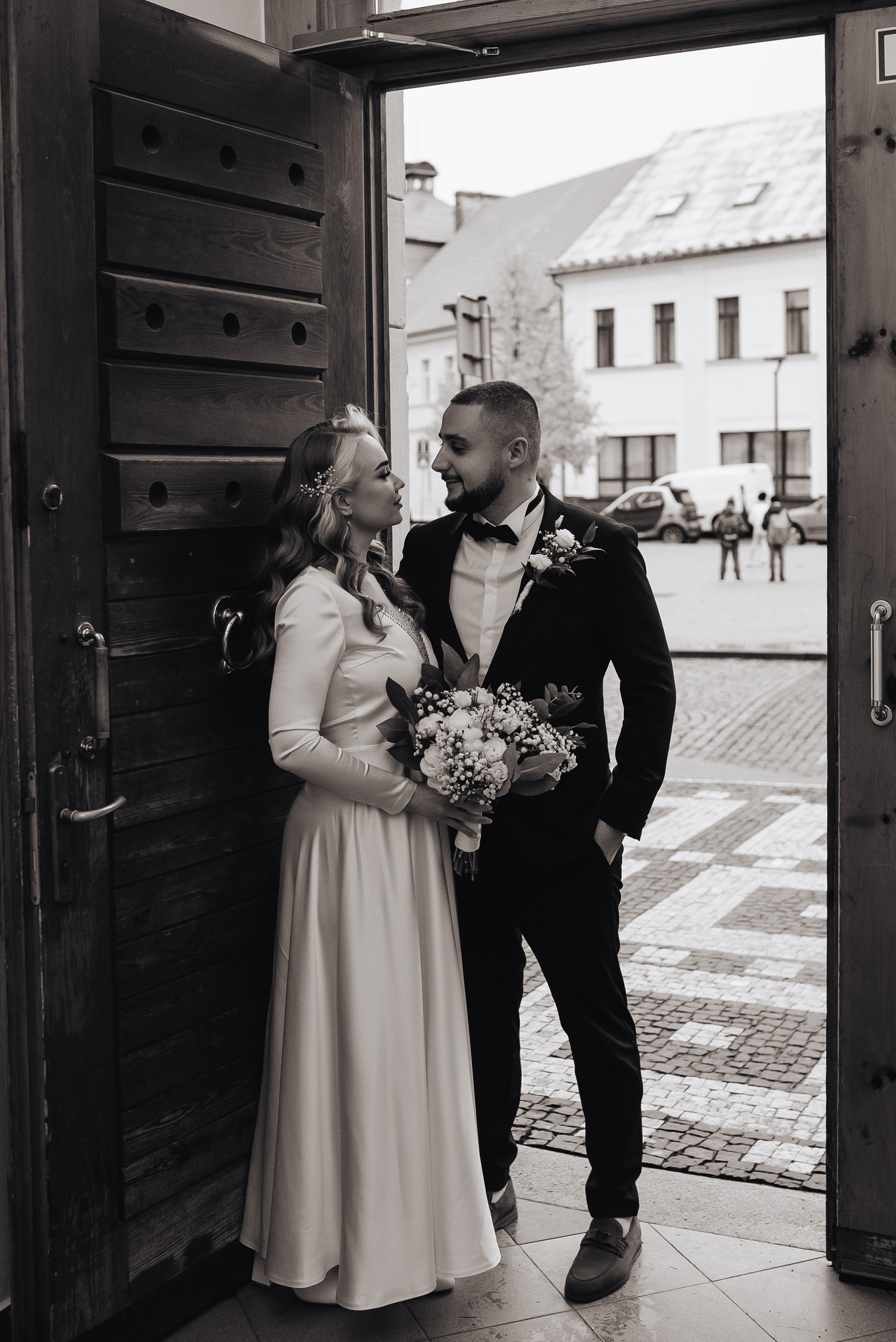 Prague Wedding Photographer | Natural Wedding Photography | Wedding Photography in Prague. Photographer in Prague Yara Kurkus