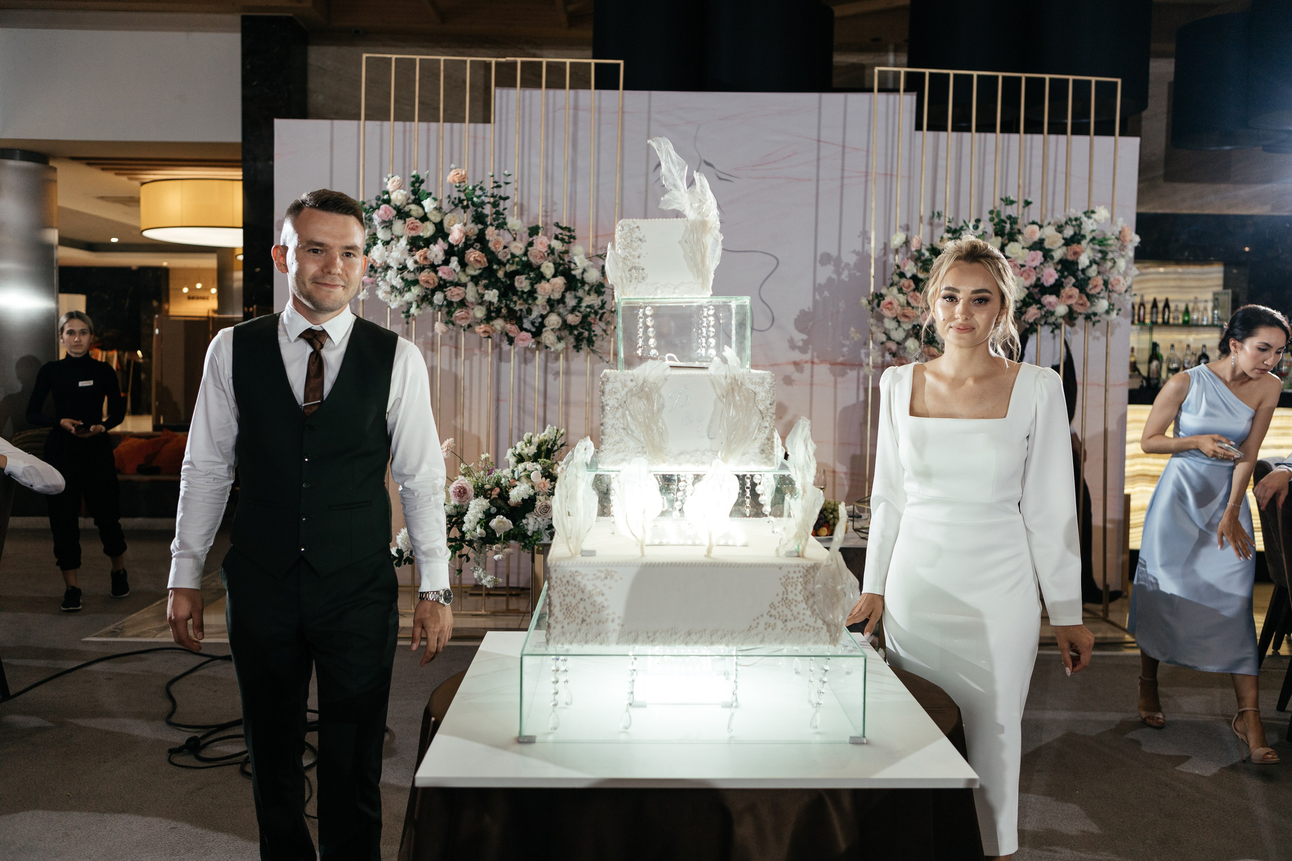 Свадебный фотограф Уфа — Руслан ГабдлисламовЖивые эмоции, красивые кадры, воспоминания на всю жизнь.Работаю по всей Республике Башкортоста. Свадебный фотограф Уфа Руслан Габдлисламов